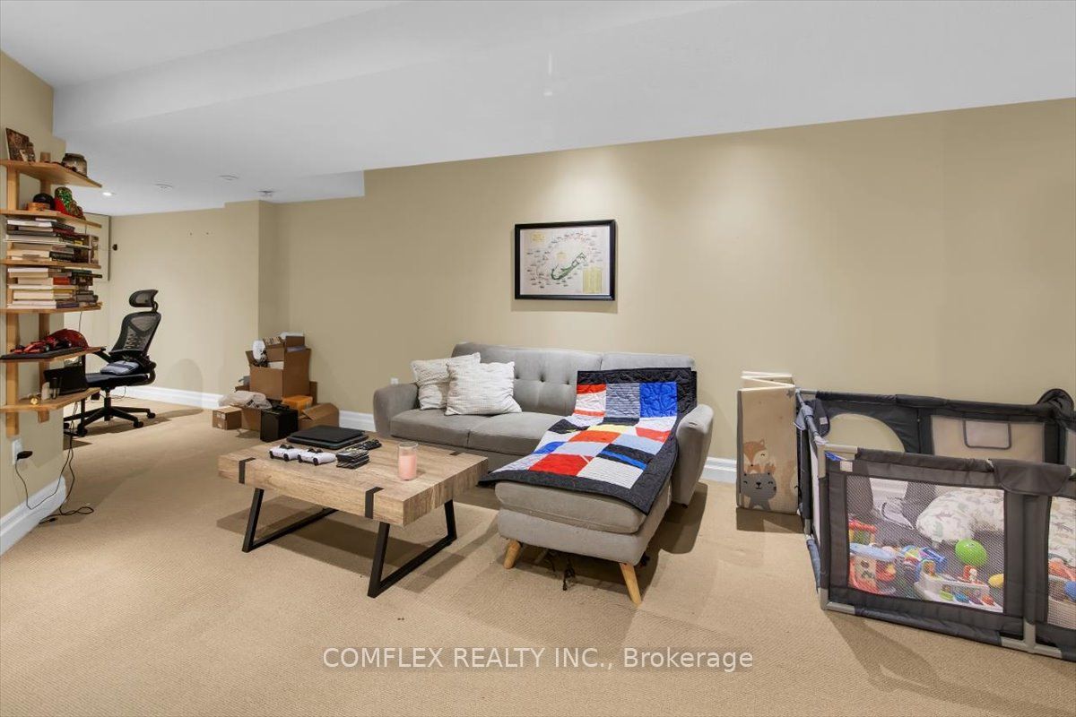 4417 Vallence Drive Property Photo 31
