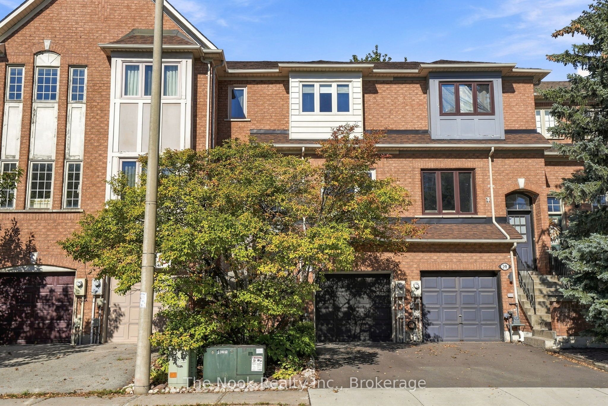 32 Harbourview Crescent Property Photo 1