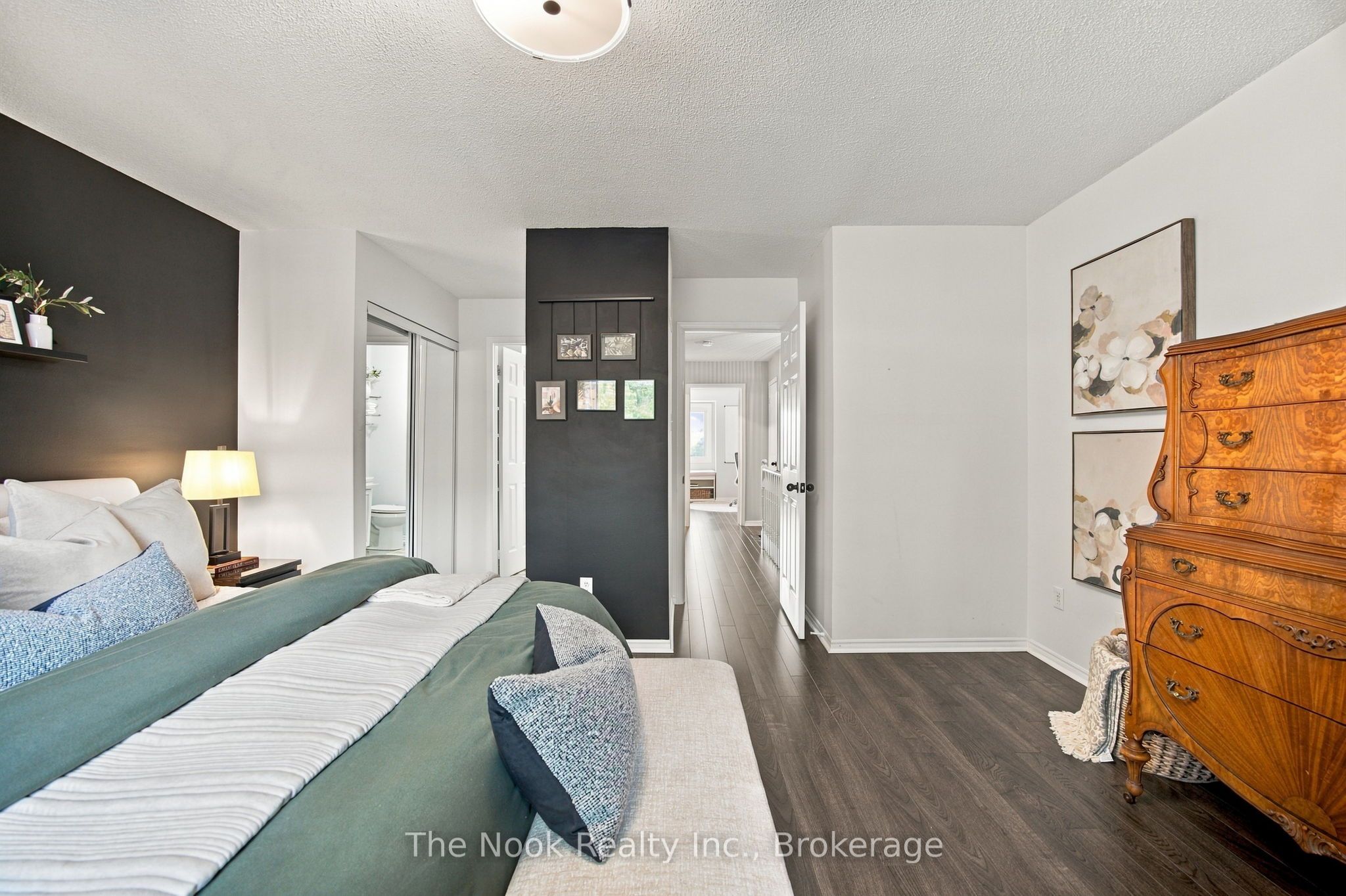 32 Harbourview Crescent Property Photo 27