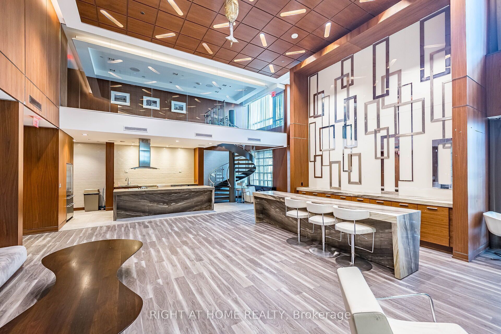 205 Sherway Gardens Road 1211 Property Photo 4