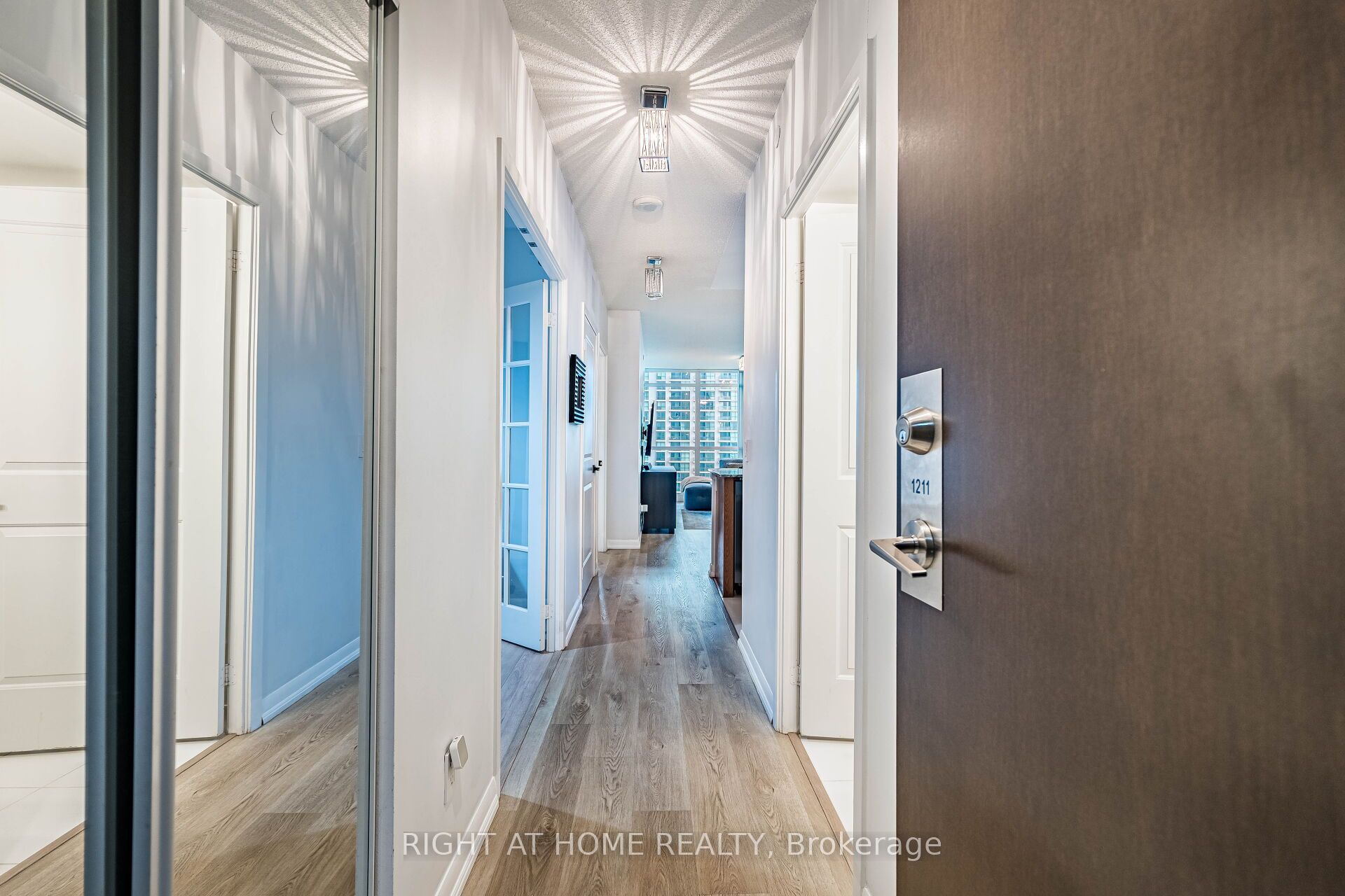 205 Sherway Gardens Road 1211 Property Photo 7