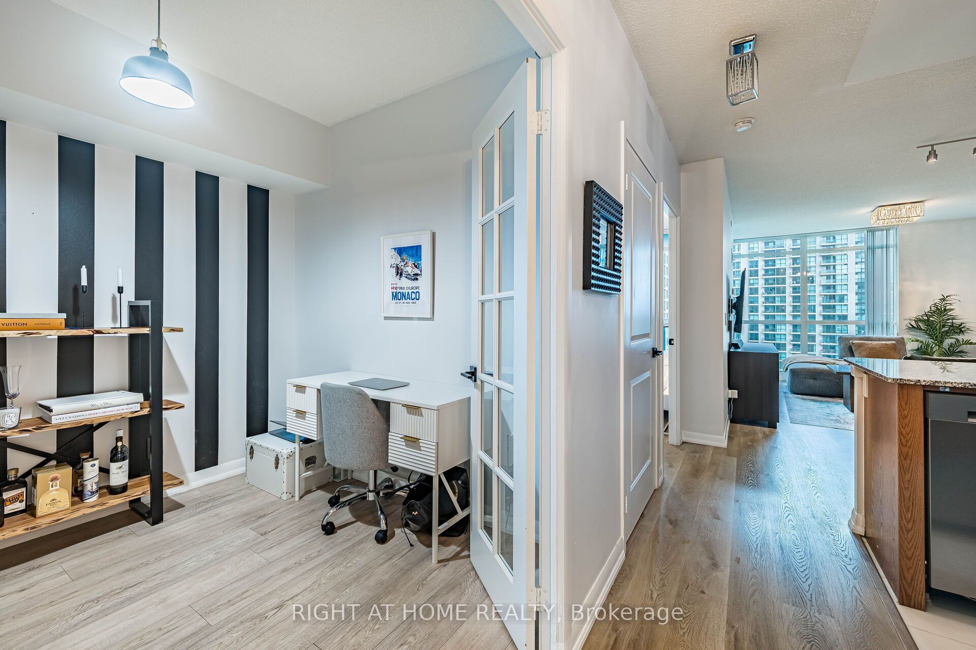205 Sherway Gardens Road 1211 Property Photo 10