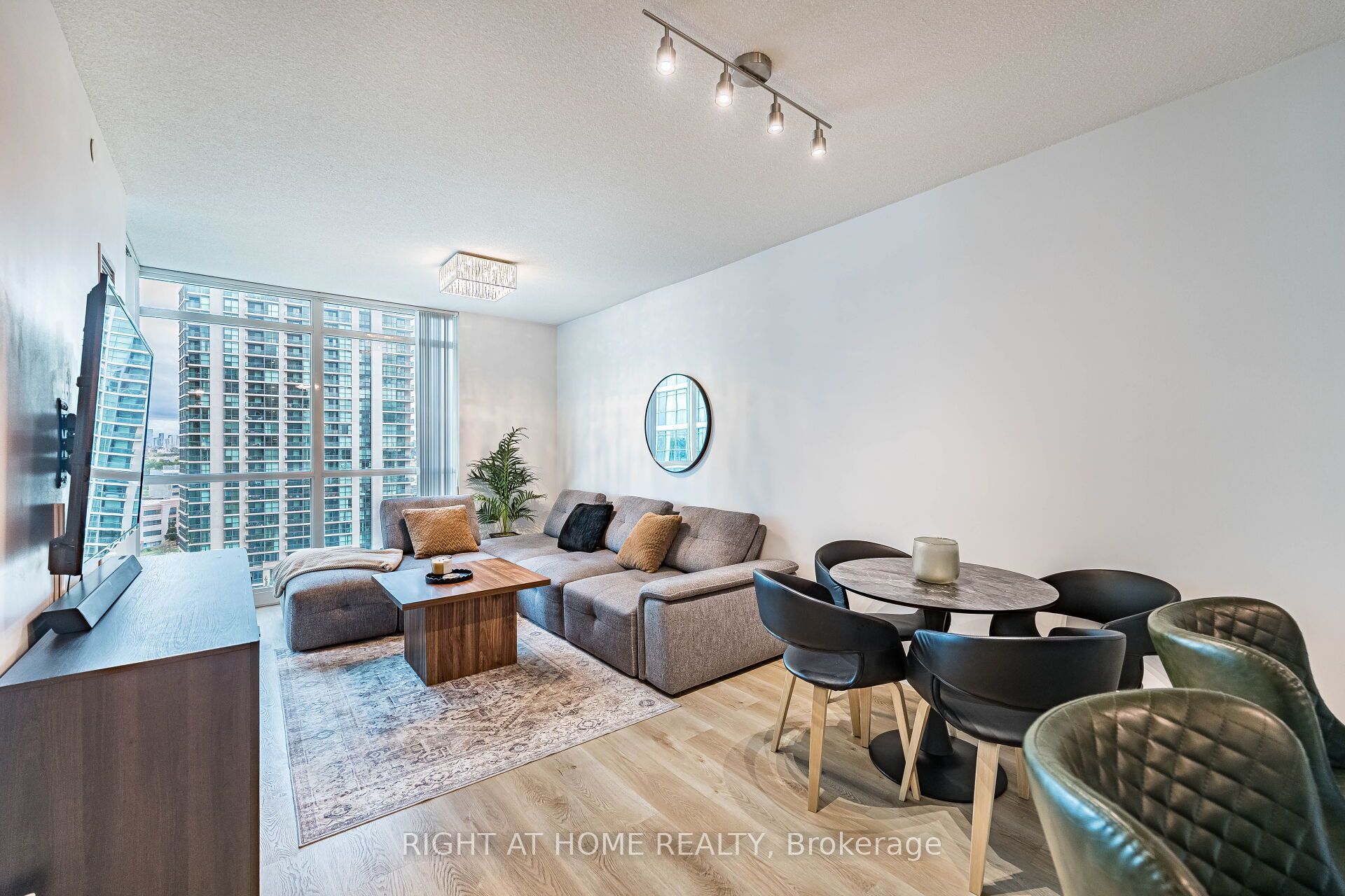 205 Sherway Gardens Road 1211 Property Photo 14