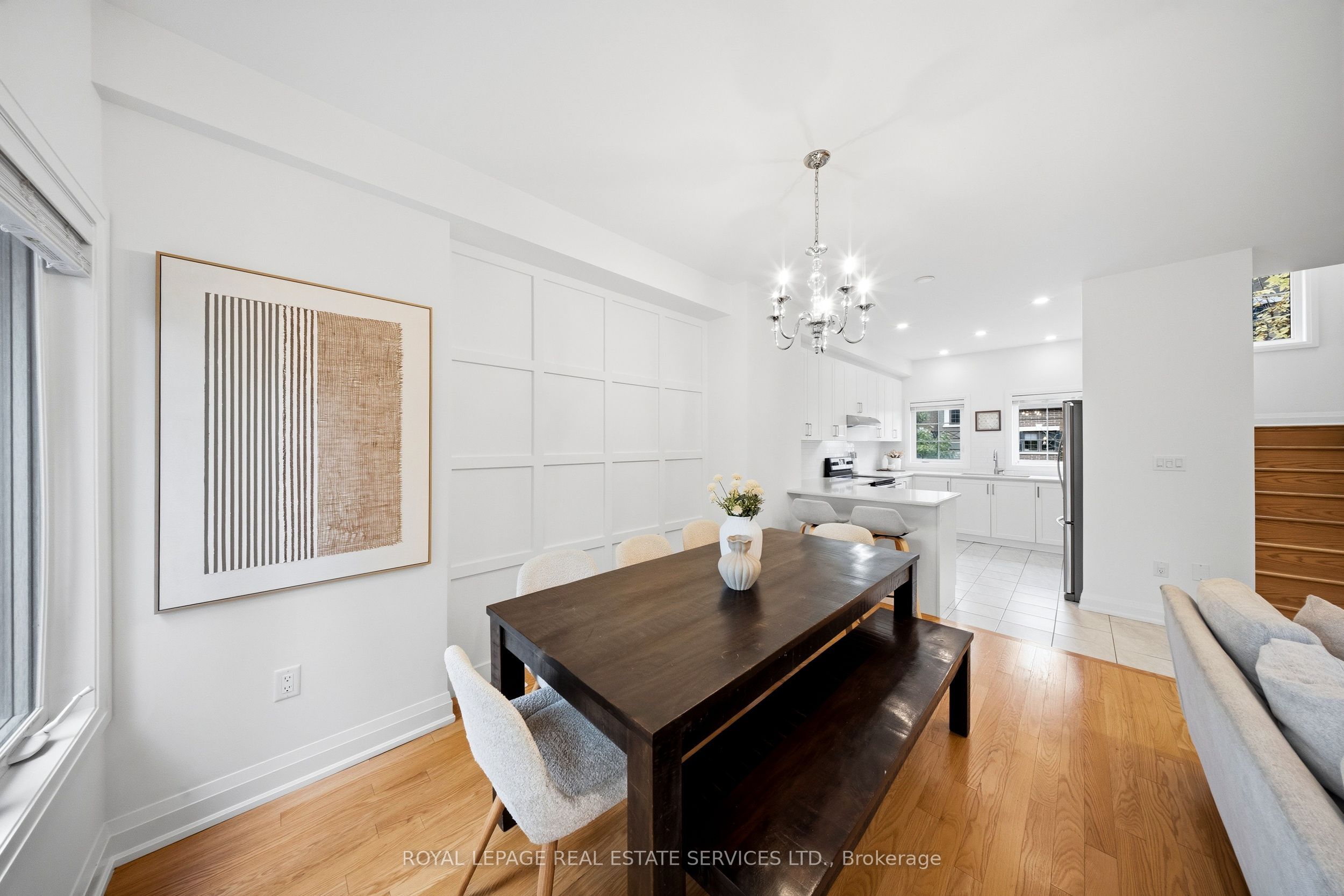 1233 Azinger Lane Property Photo 9
