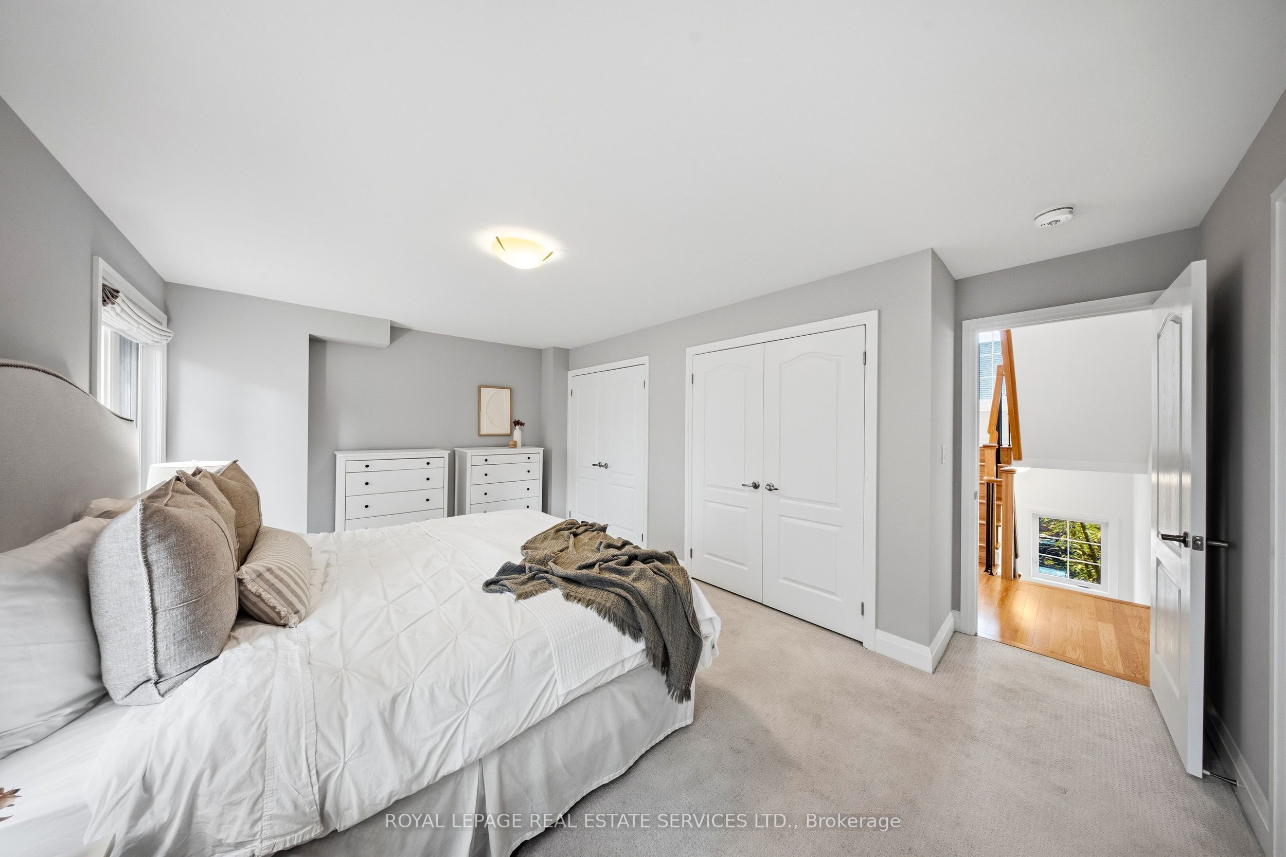 1233 Azinger Lane Property Photo 19
