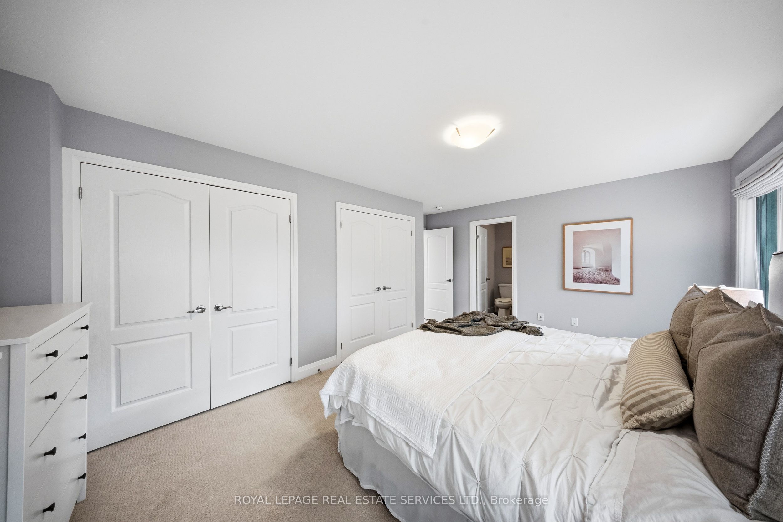 1233 Azinger Lane Property Photo 21