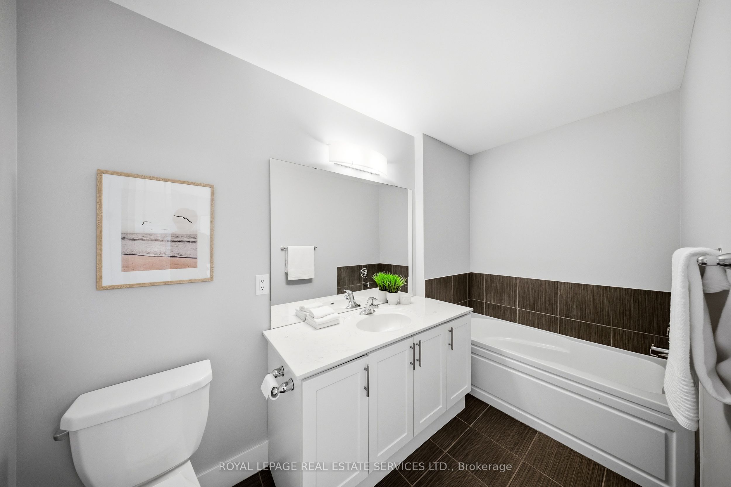 1233 Azinger Lane Property Photo 22