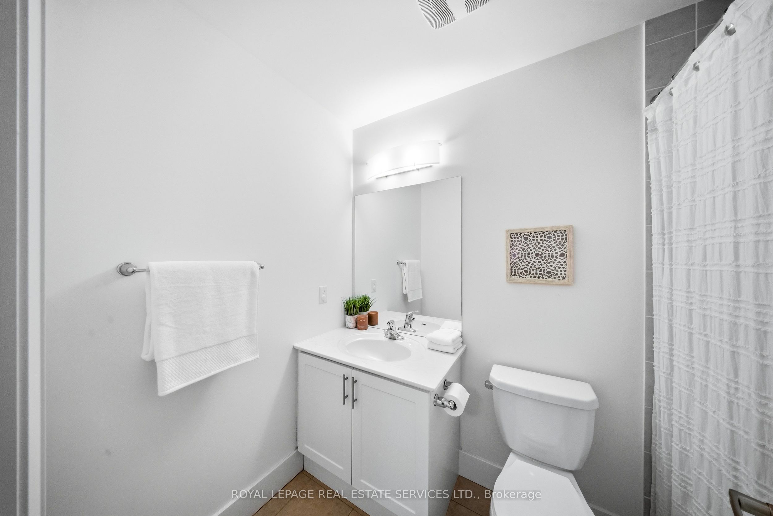 1233 Azinger Lane Property Photo 30