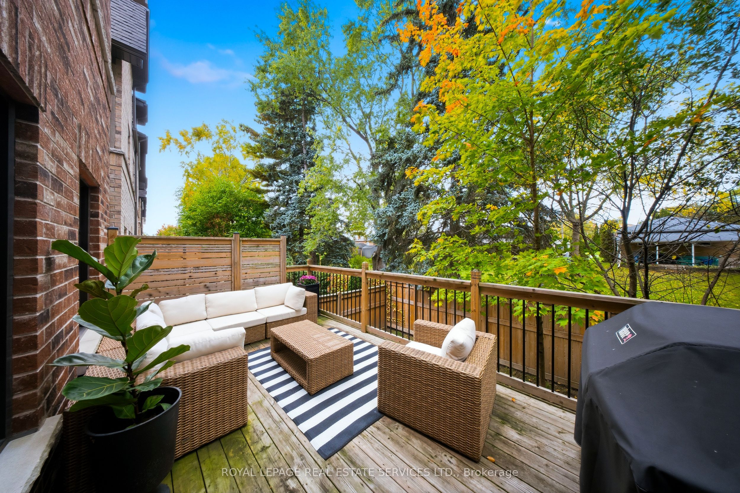 1233 Azinger Lane Property Photo 43