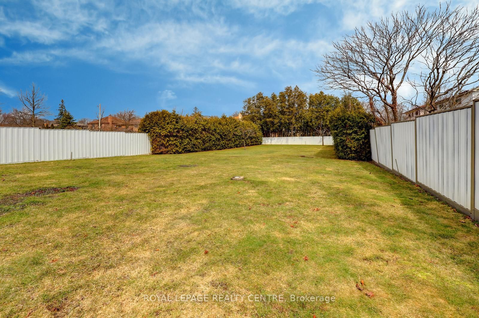 2405 Rosemary Drive Property Photo 44