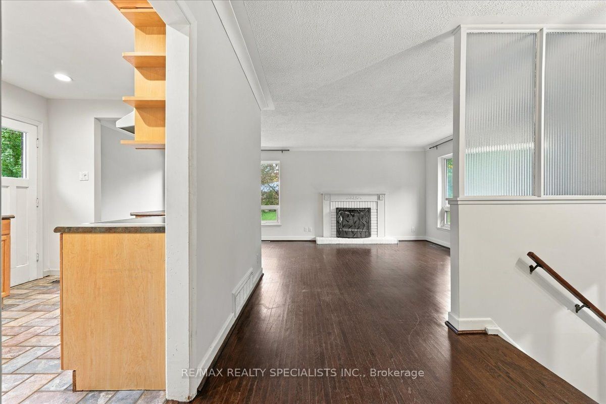 1199 Whittington Road Property Photo 8