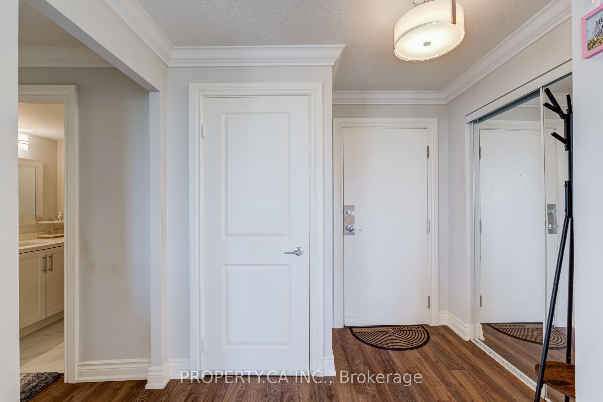 1155 Bough Beeches Boulevard 601 Property Photo 3
