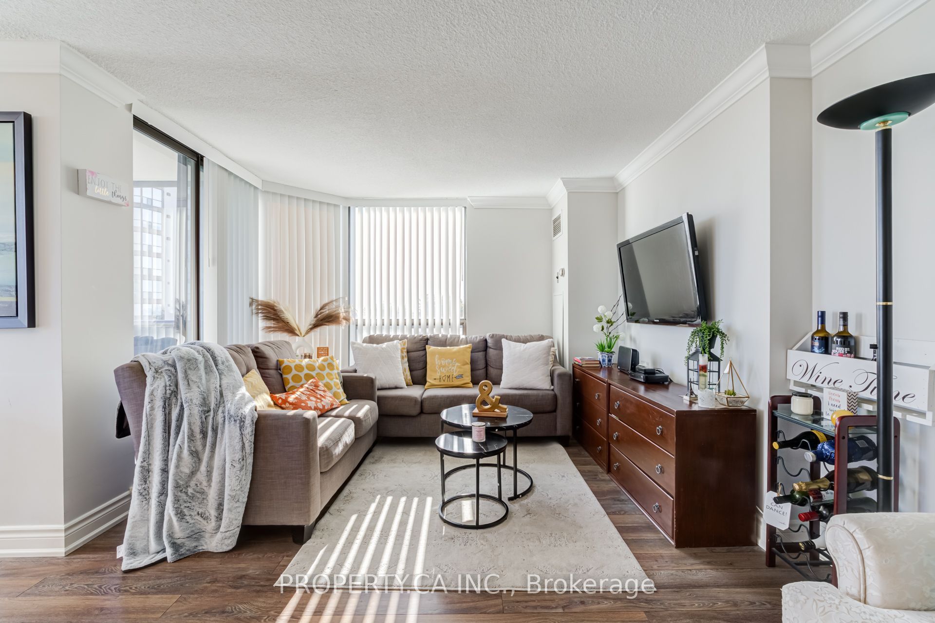 1155 Bough Beeches Boulevard 601 Property Photo 11