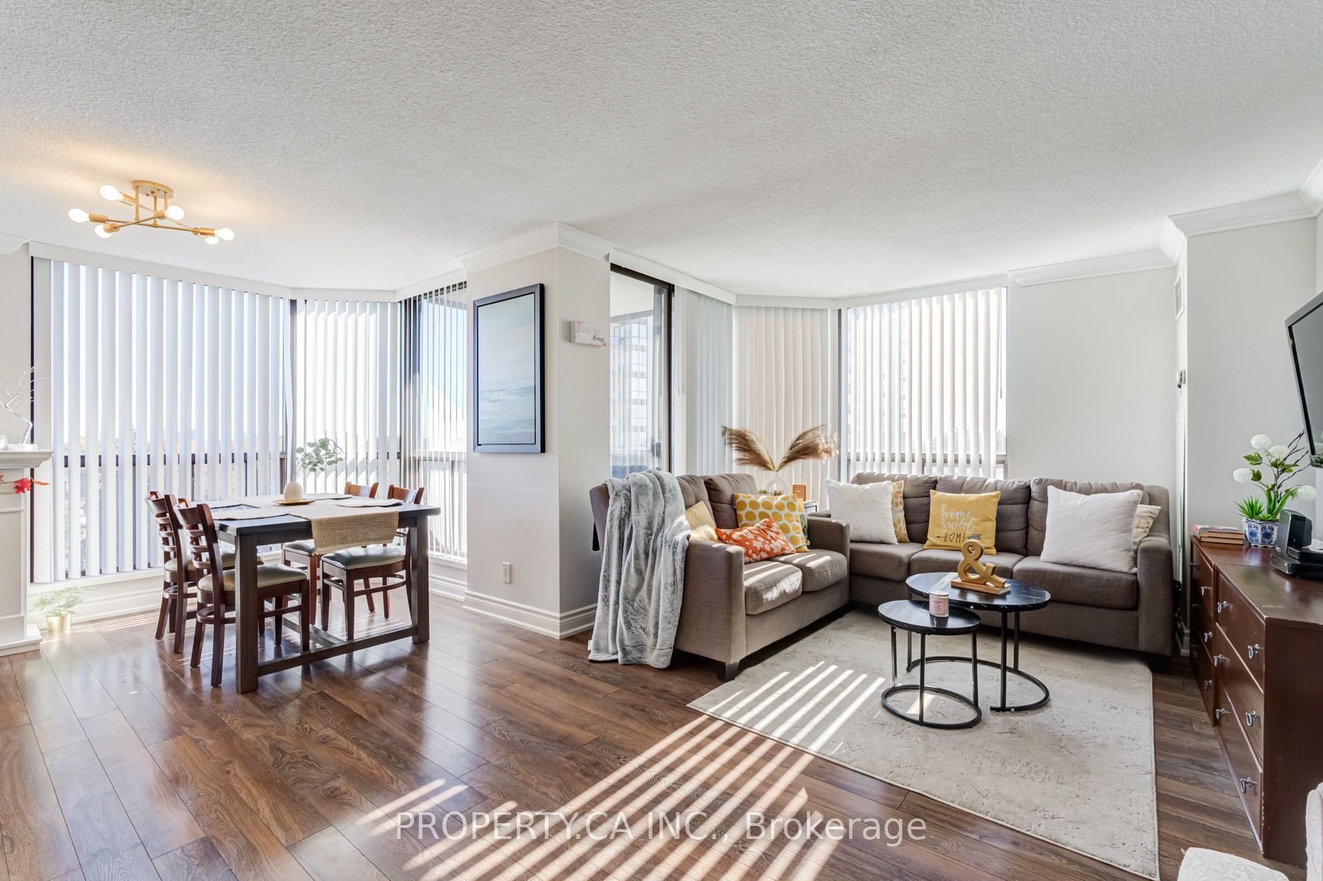 1155 Bough Beeches Boulevard 601 Property Photo 17