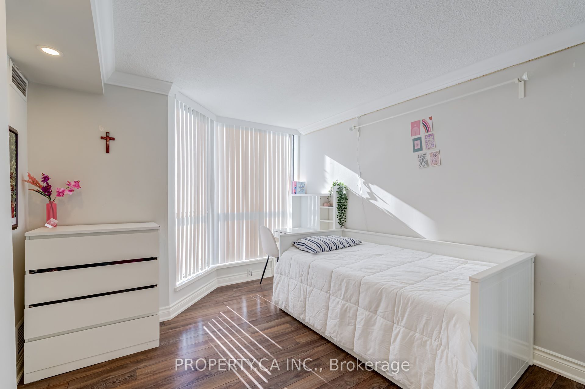 1155 Bough Beeches Boulevard 601 Property Photo 20