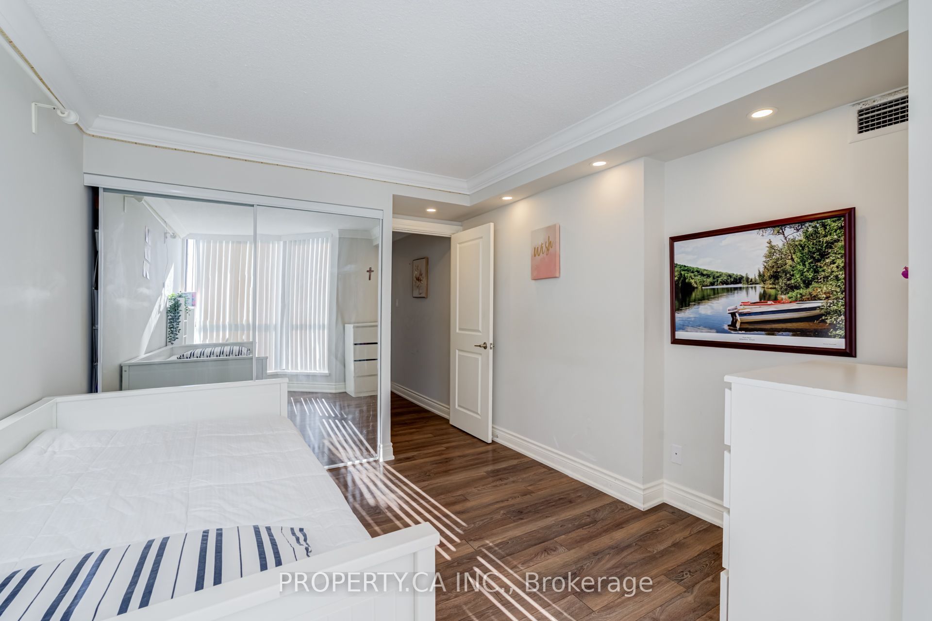 1155 Bough Beeches Boulevard 601 Property Photo 21