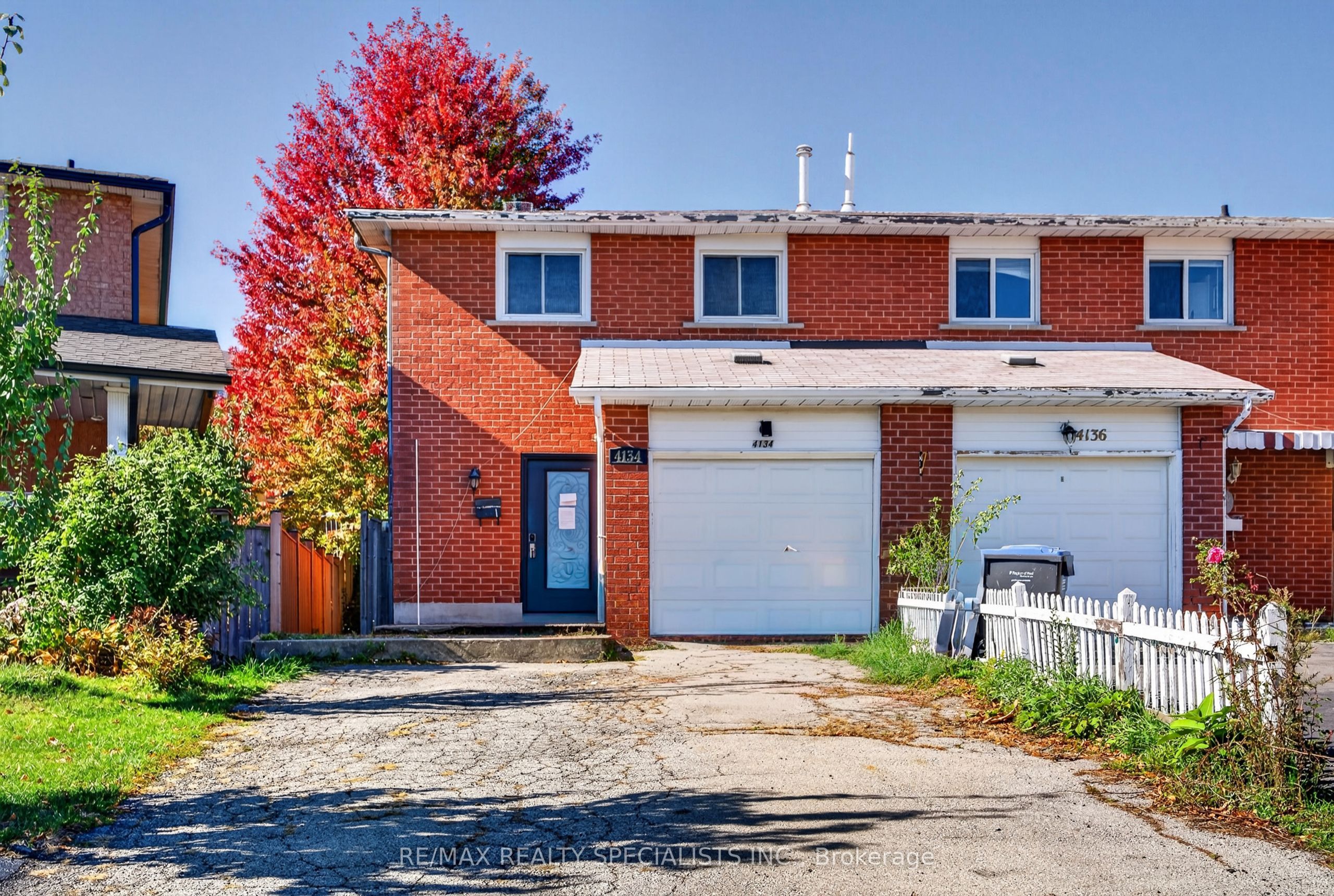 4134 Clevedon Drive Property Photo 3