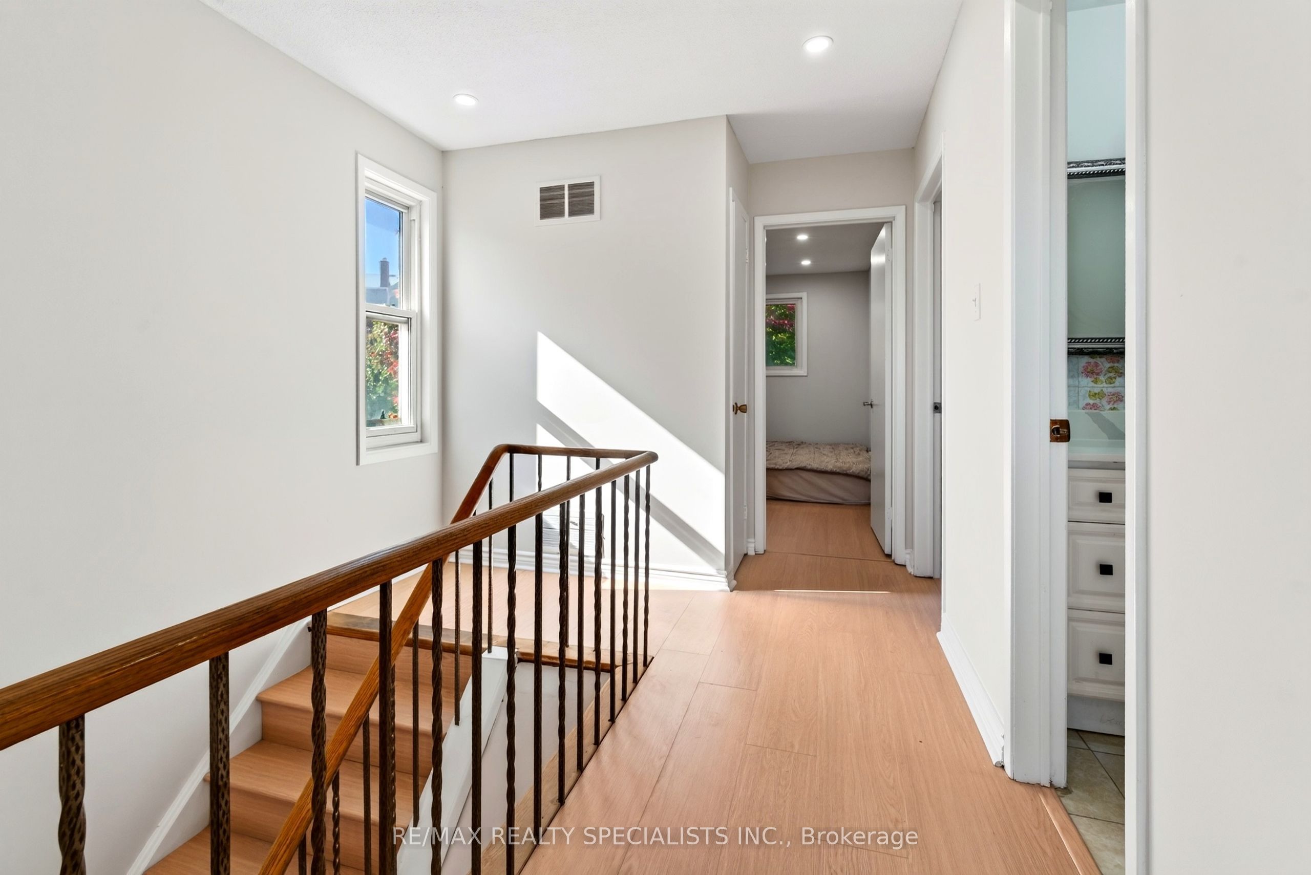 4134 Clevedon Drive Property Photo 20