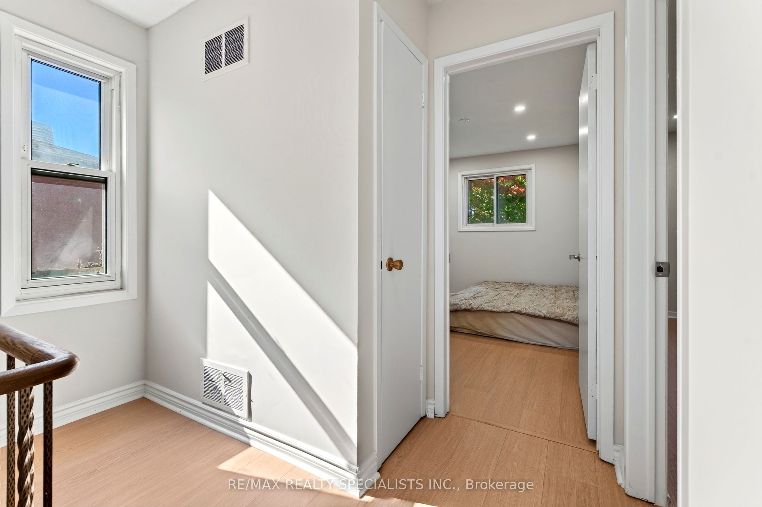 4134 Clevedon Drive Property Photo 21