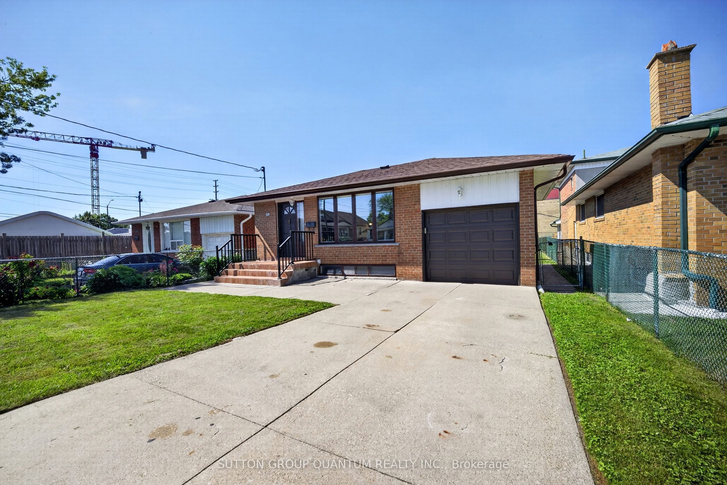 1016 East Avenue Property Photo 2