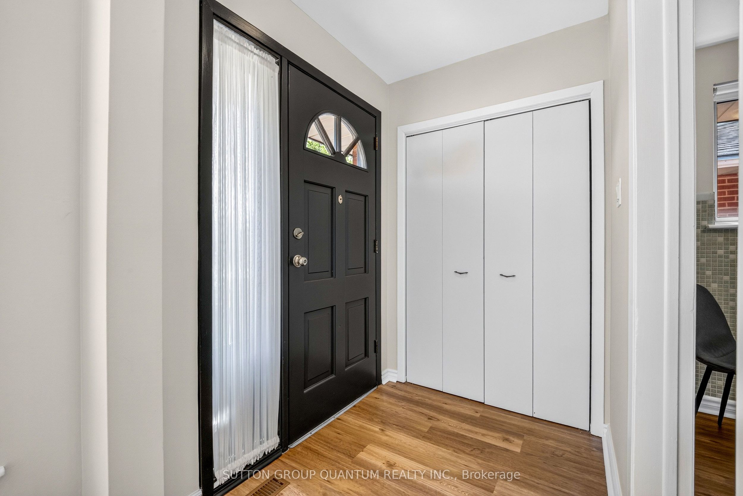 1016 East Avenue Property Photo 4