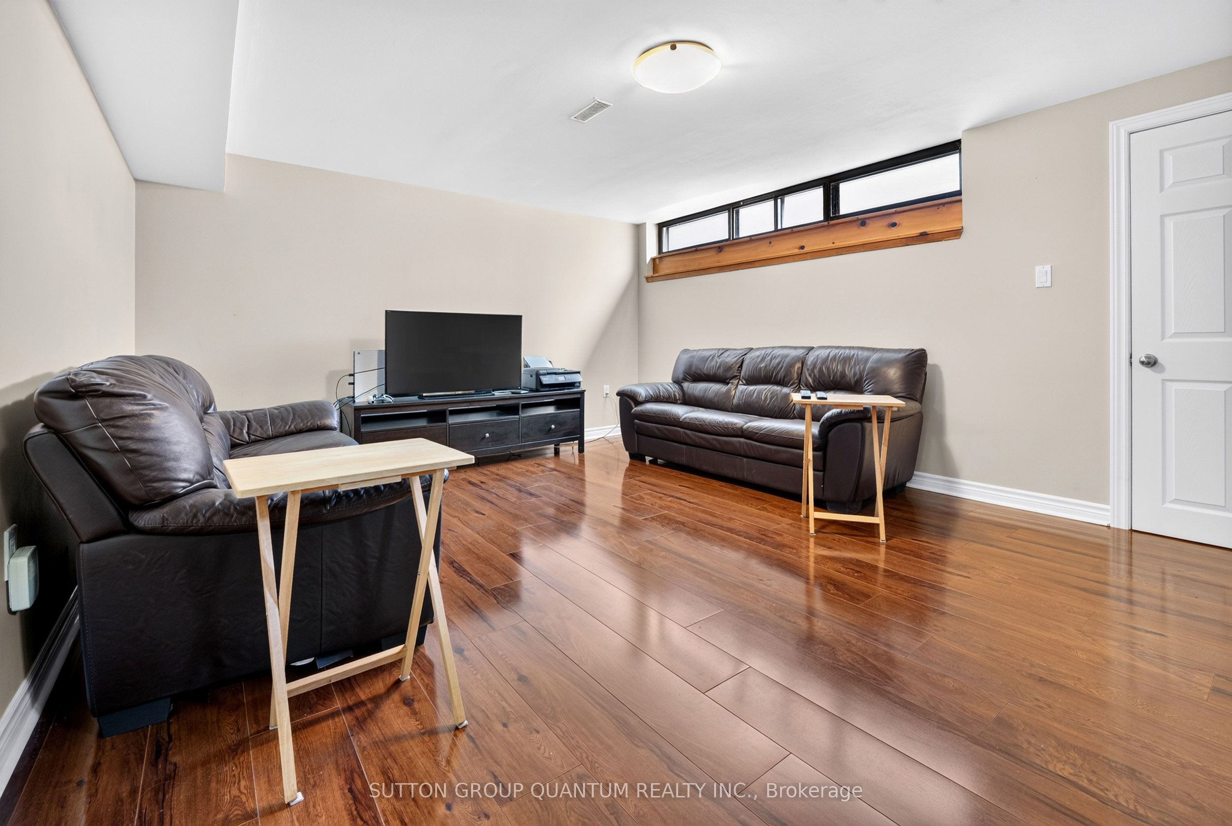 1016 East Avenue Property Photo 24