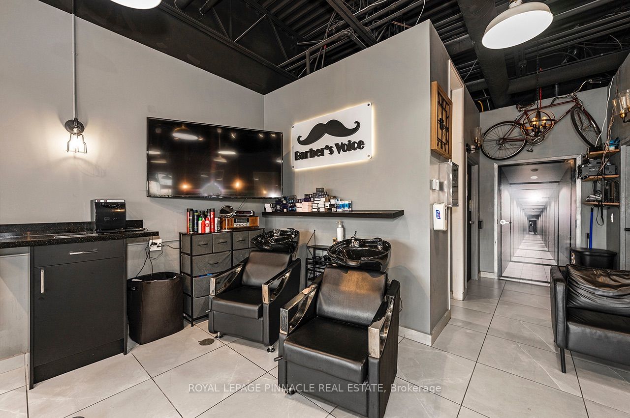 3700 Eglinton Avenue W 63 Property Photo 8