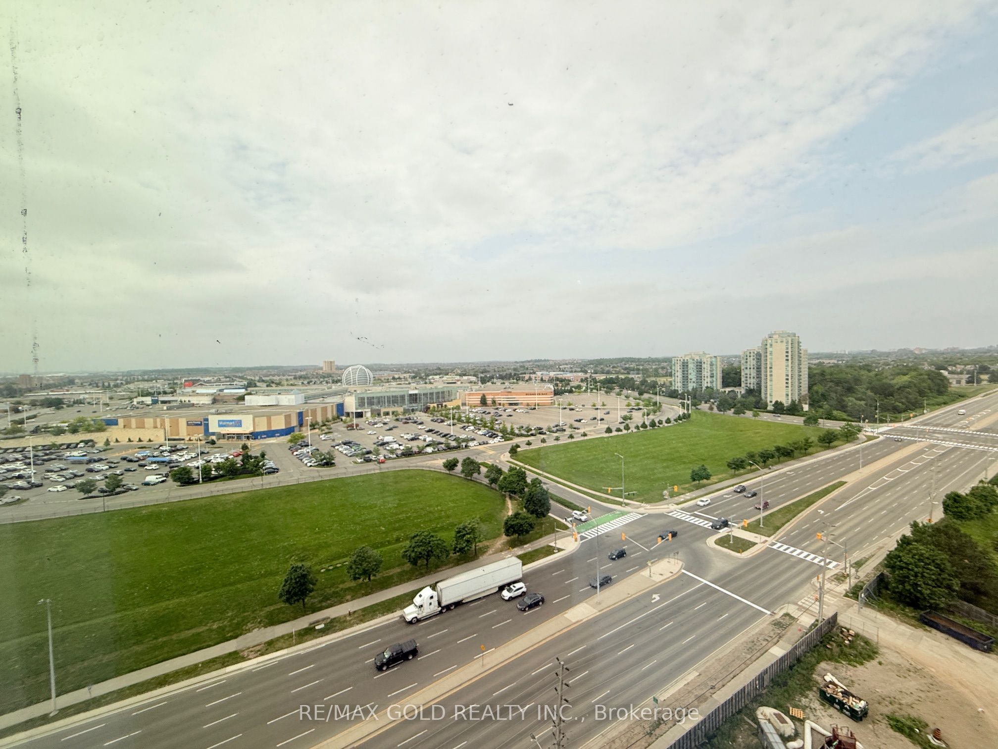 2495 Eglinton Avenue 1407 Property Photo 1