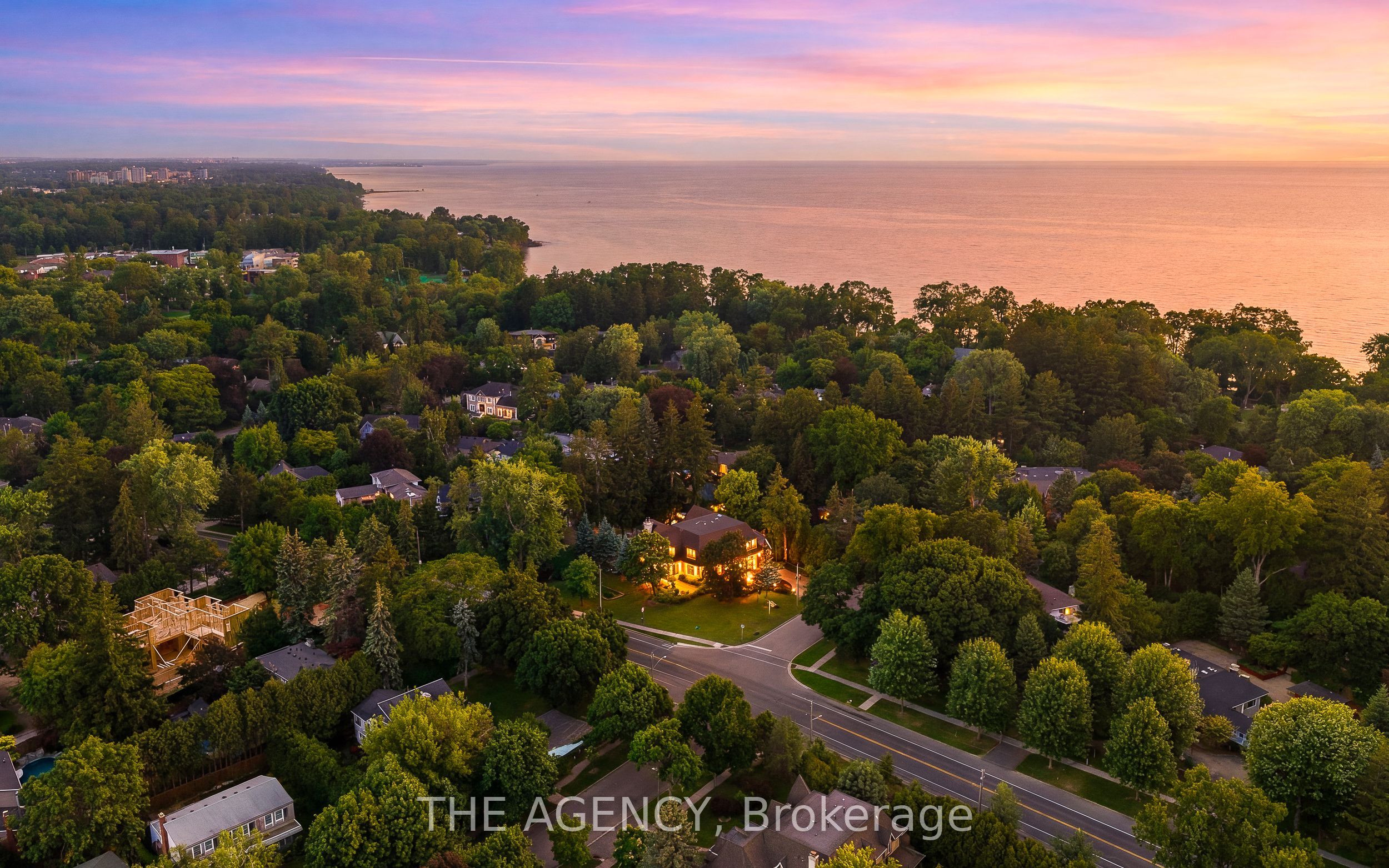 1098 Lakeshore Road W Property Photo 48