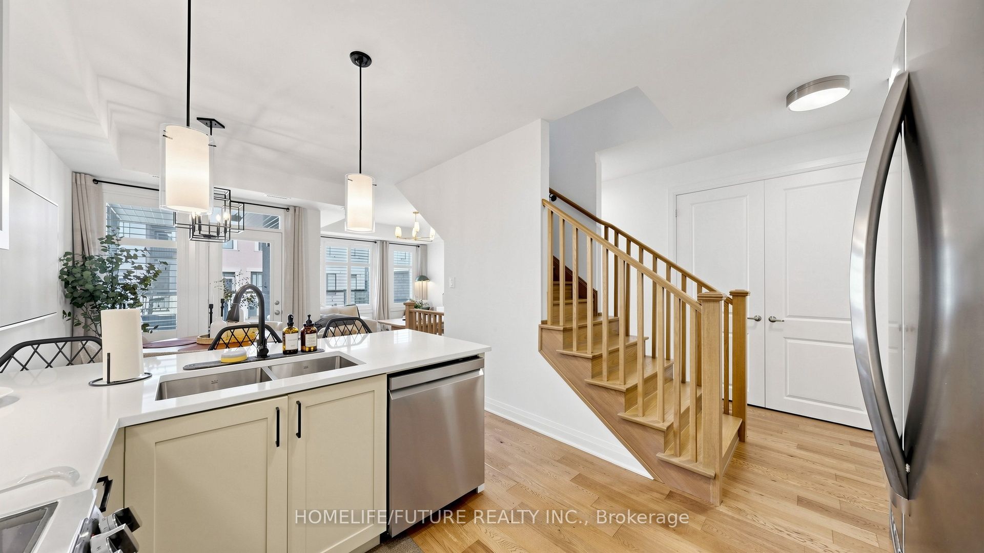 5106 Vetere Street Property Photo 8