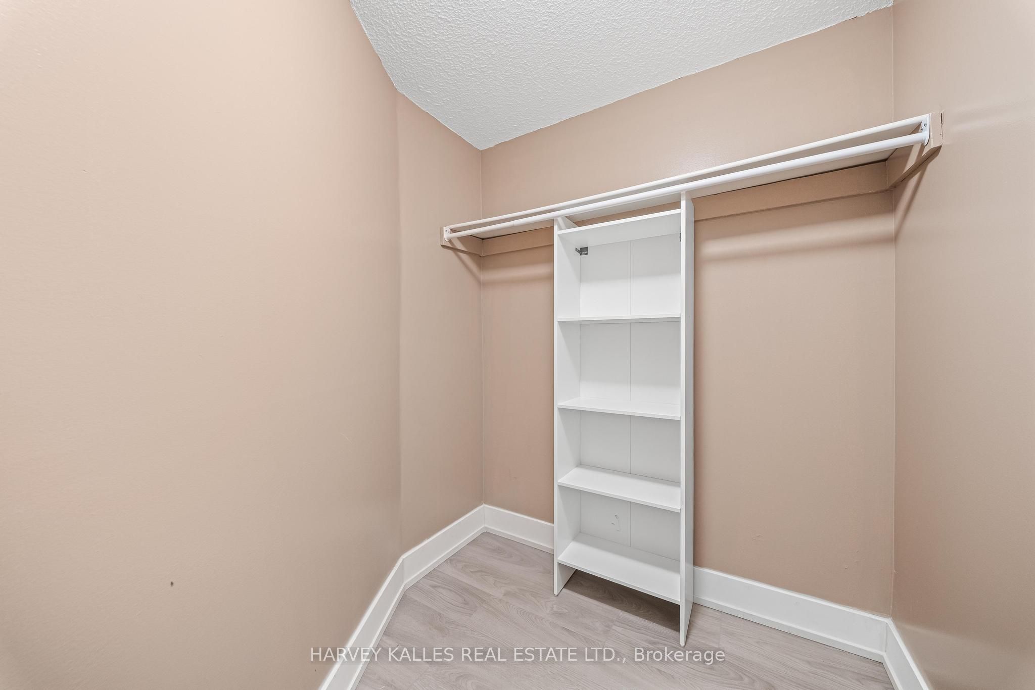 300 Mill Road C32 Property Photo 18