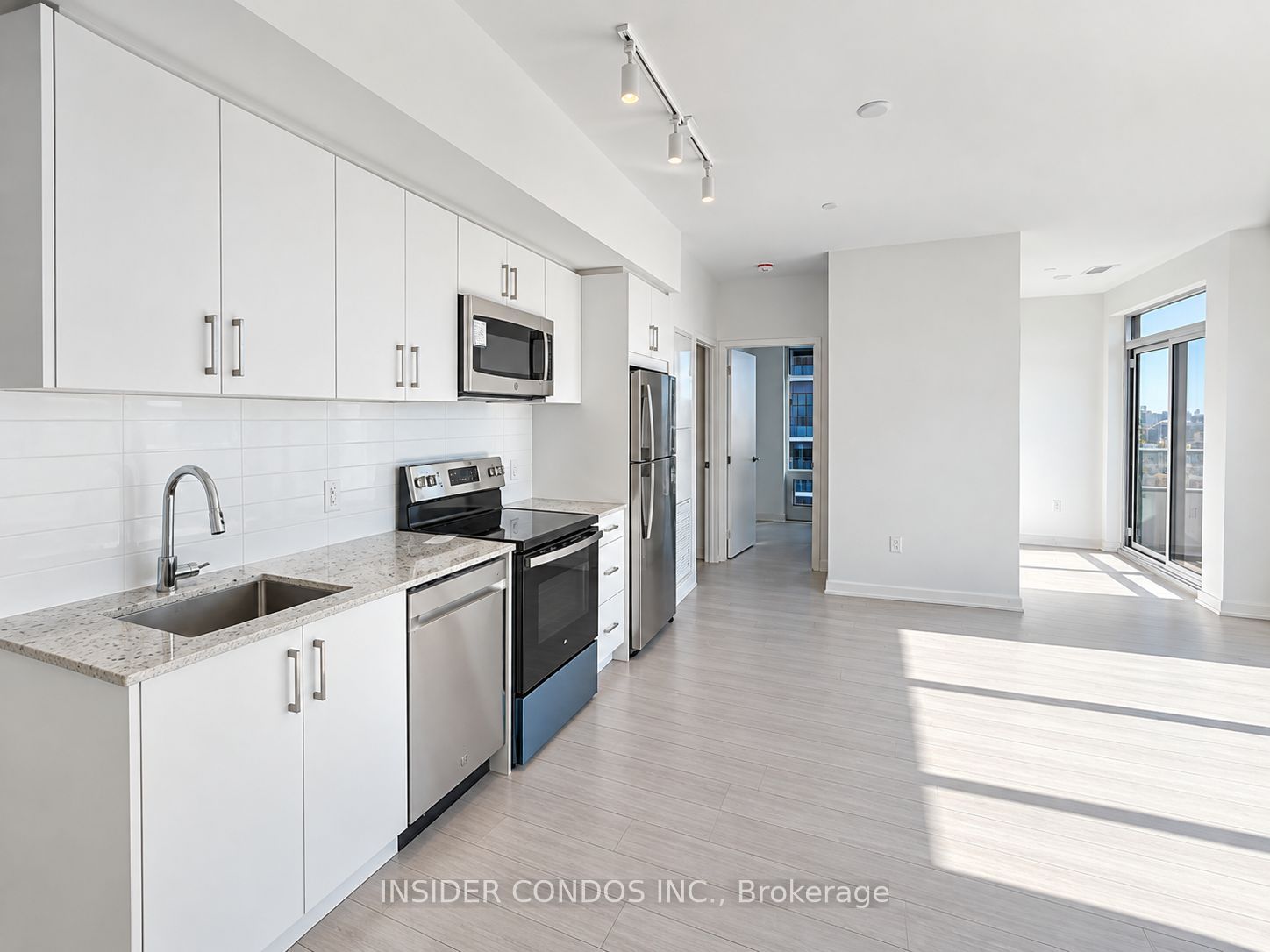 4010 Eglinton Avenue W 1908 Property Photo 6