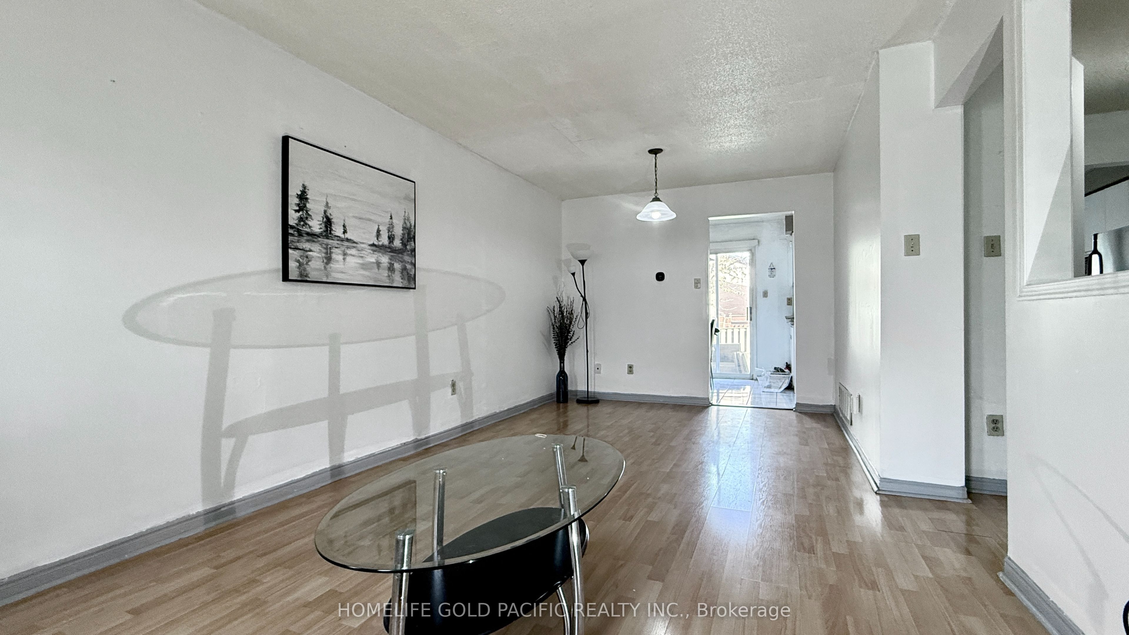 5248 Richborough Drive Property Photo 5