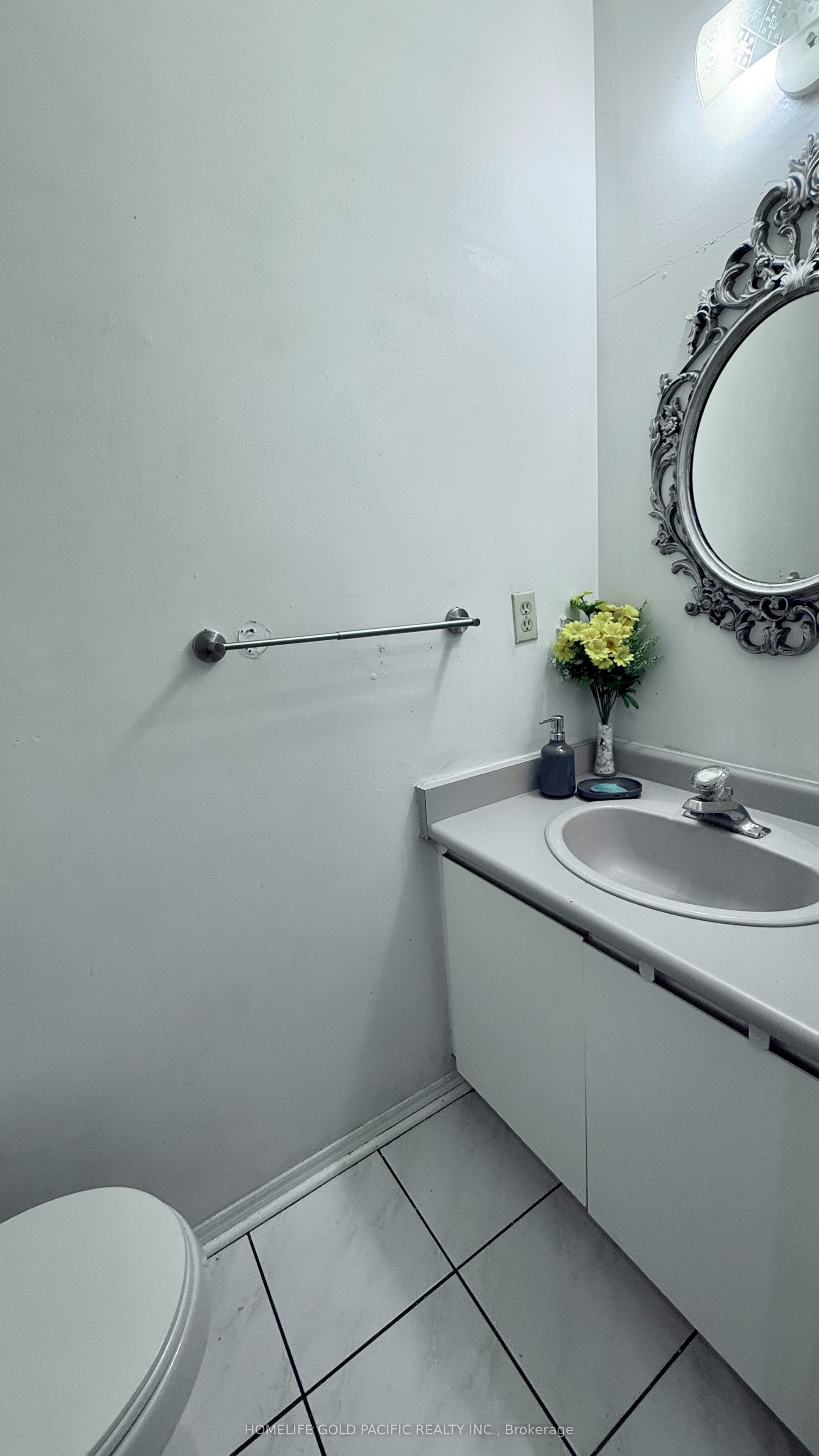5248 Richborough Drive Property Photo 10