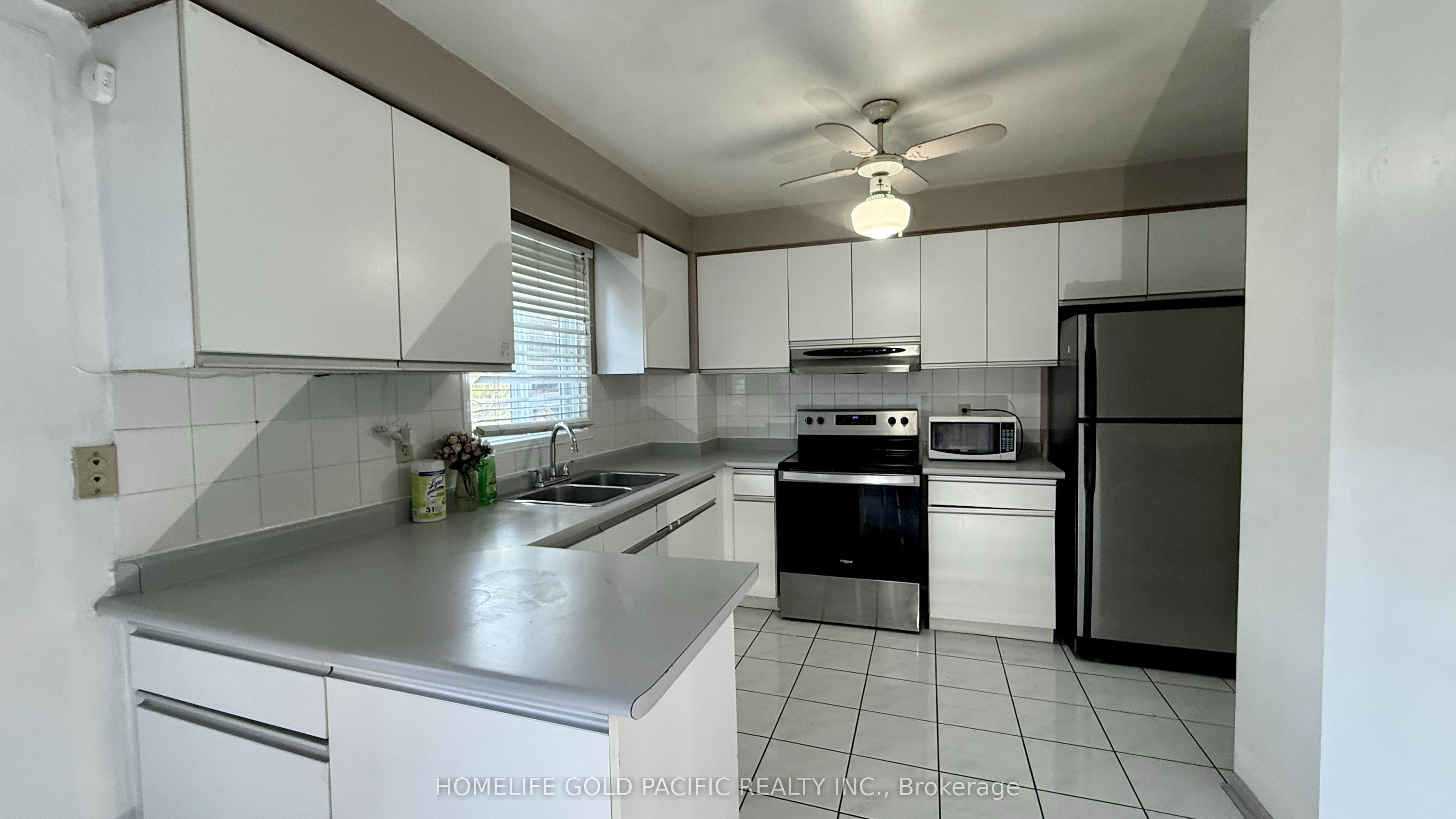 5248 Richborough Drive Property Photo 13