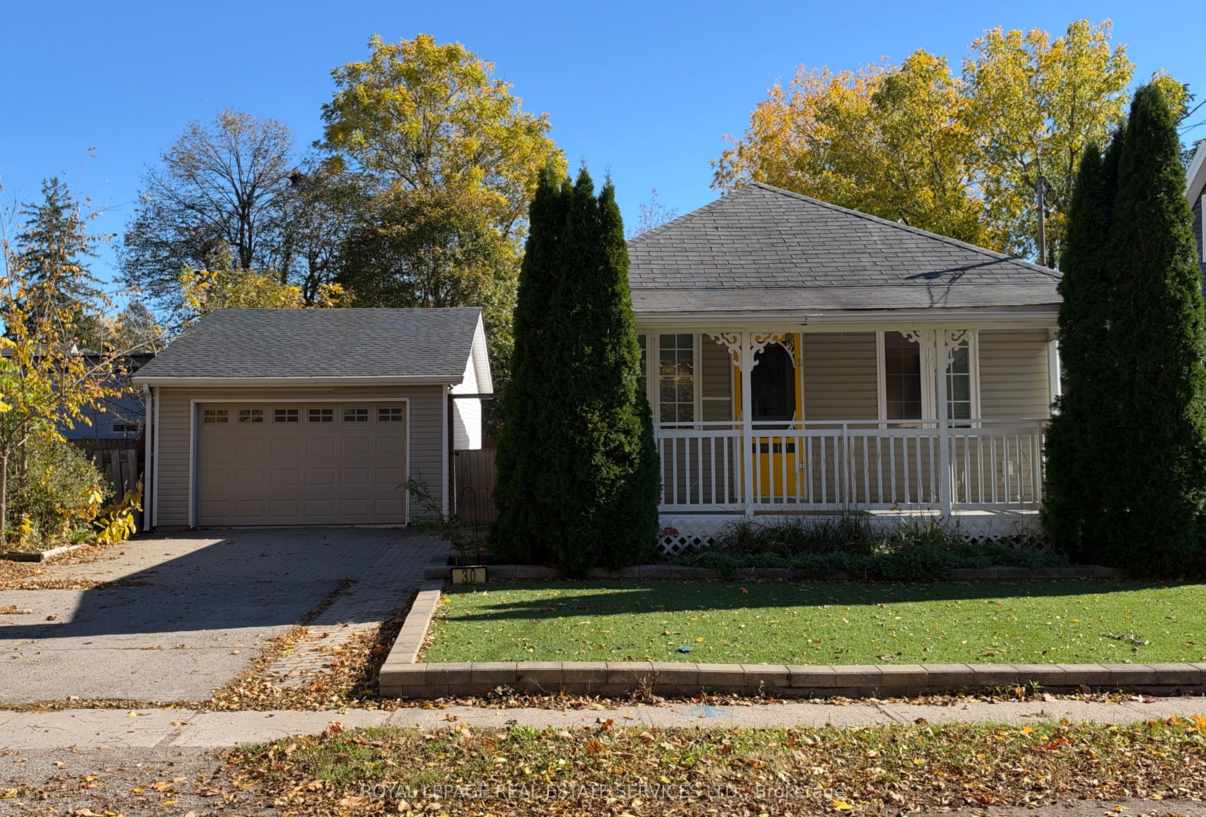 30 College Street Property Photo 1