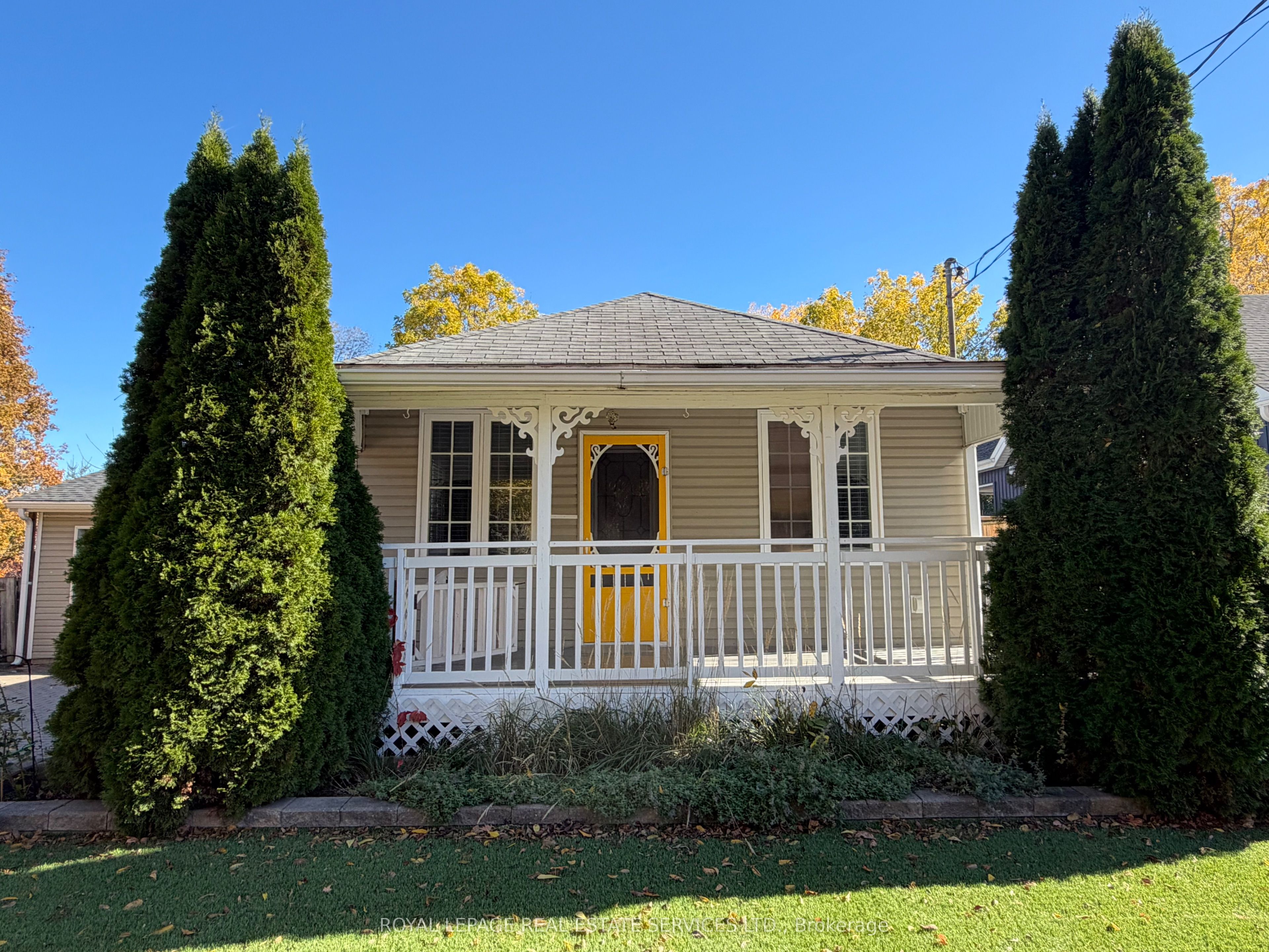 30 College Street Property Photo 3