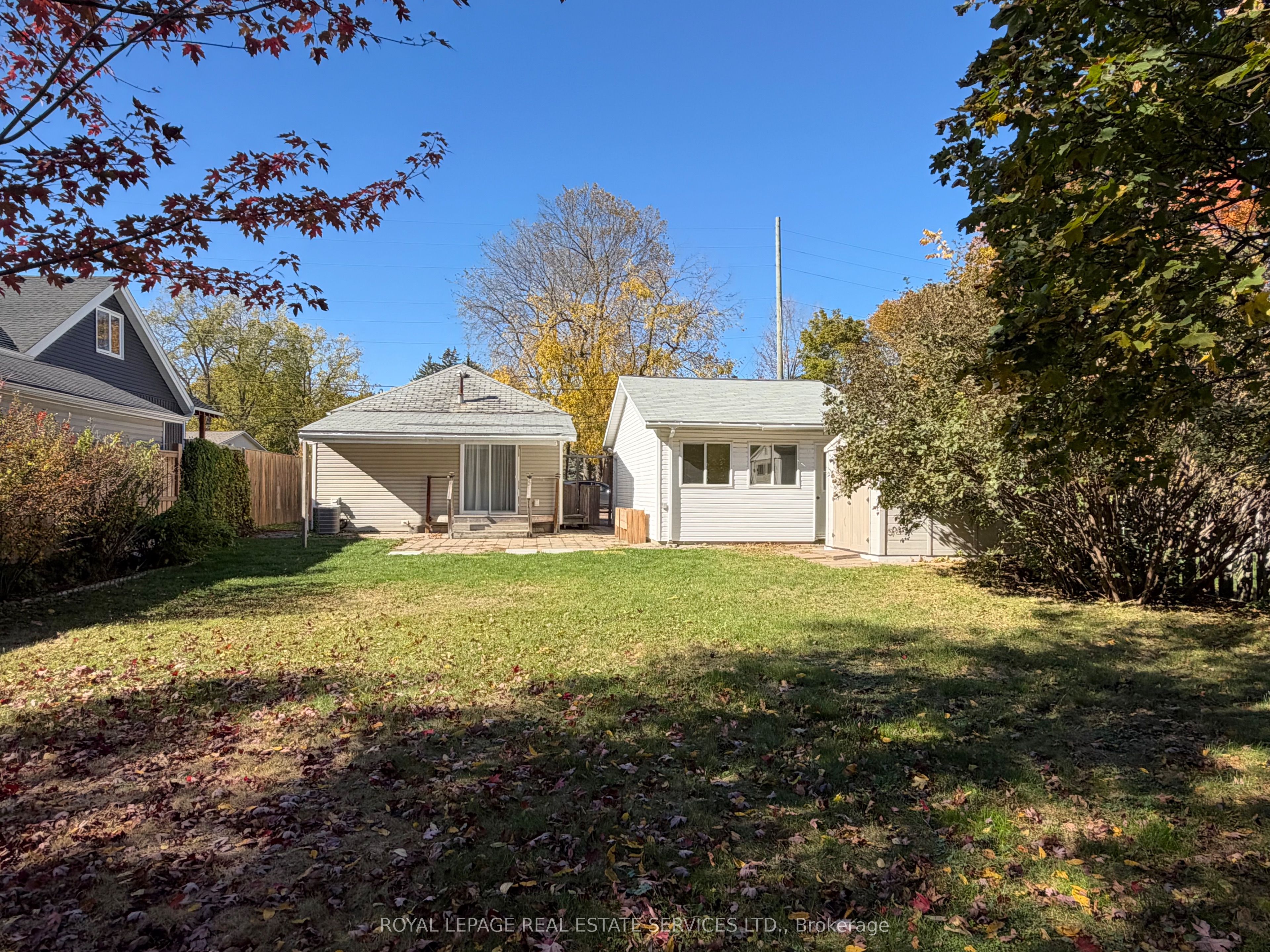 30 College Street Property Photo 17