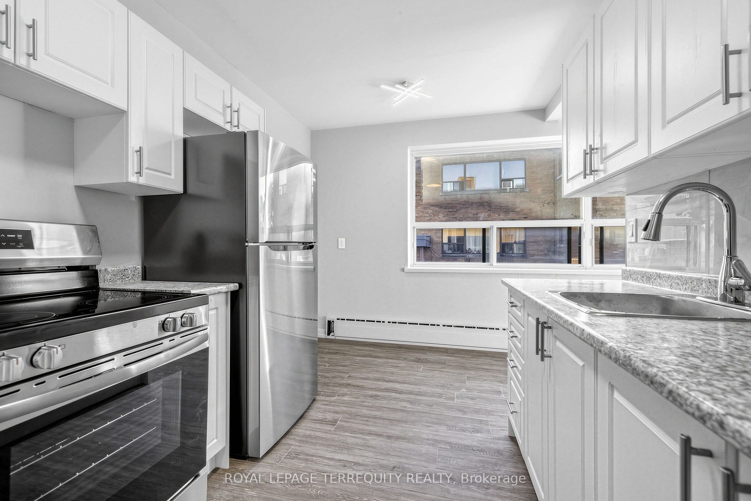 2550 Keele Street 101 Property Photo 10