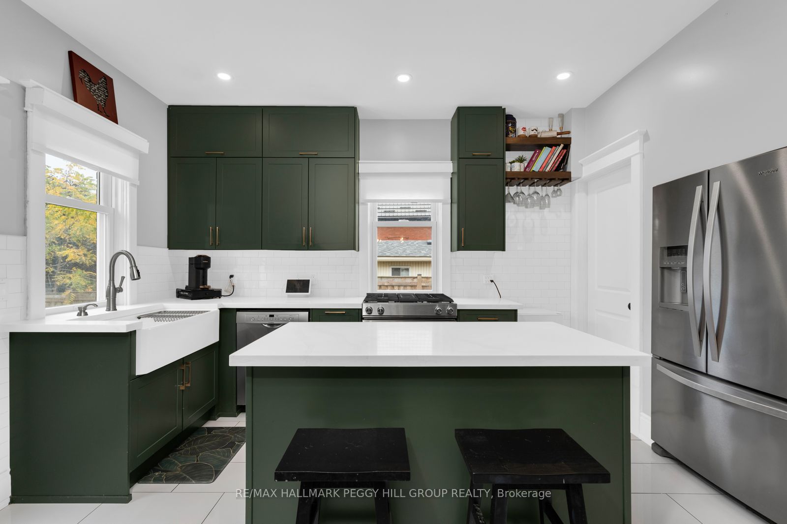 36 Commercial Street Property Photo 2