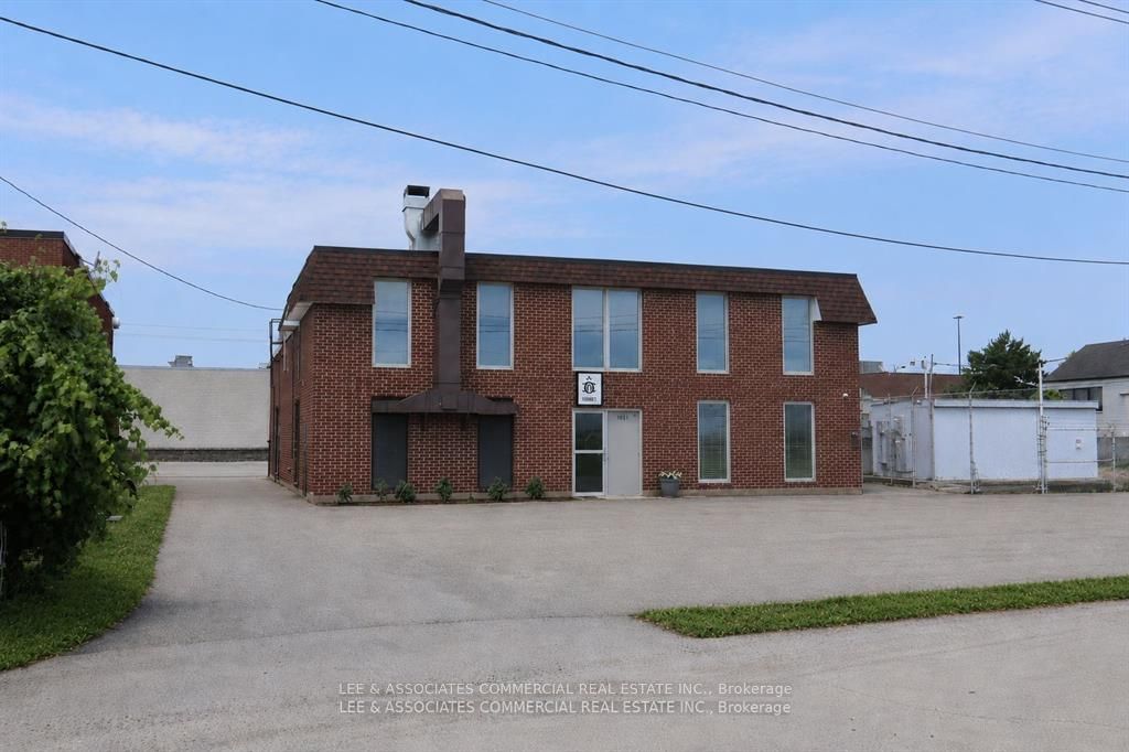 1021 Industry Street Property Photo 2