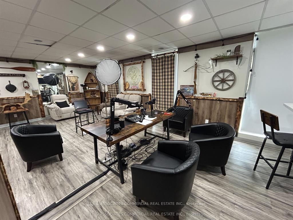 1021 Industry Street Property Photo 14