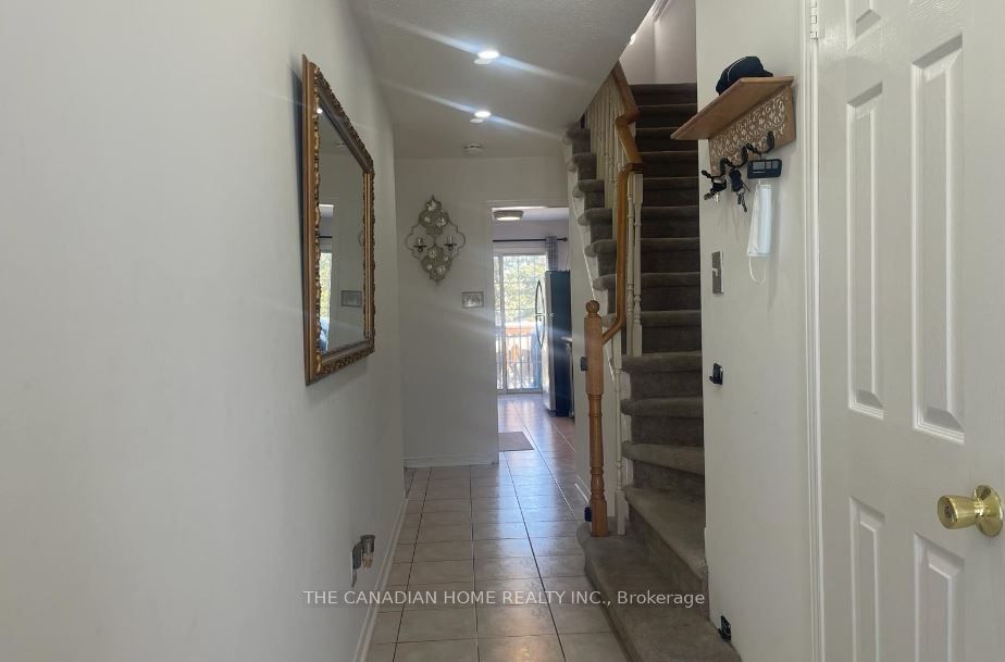 157 Morningmist Street Property Photo 14