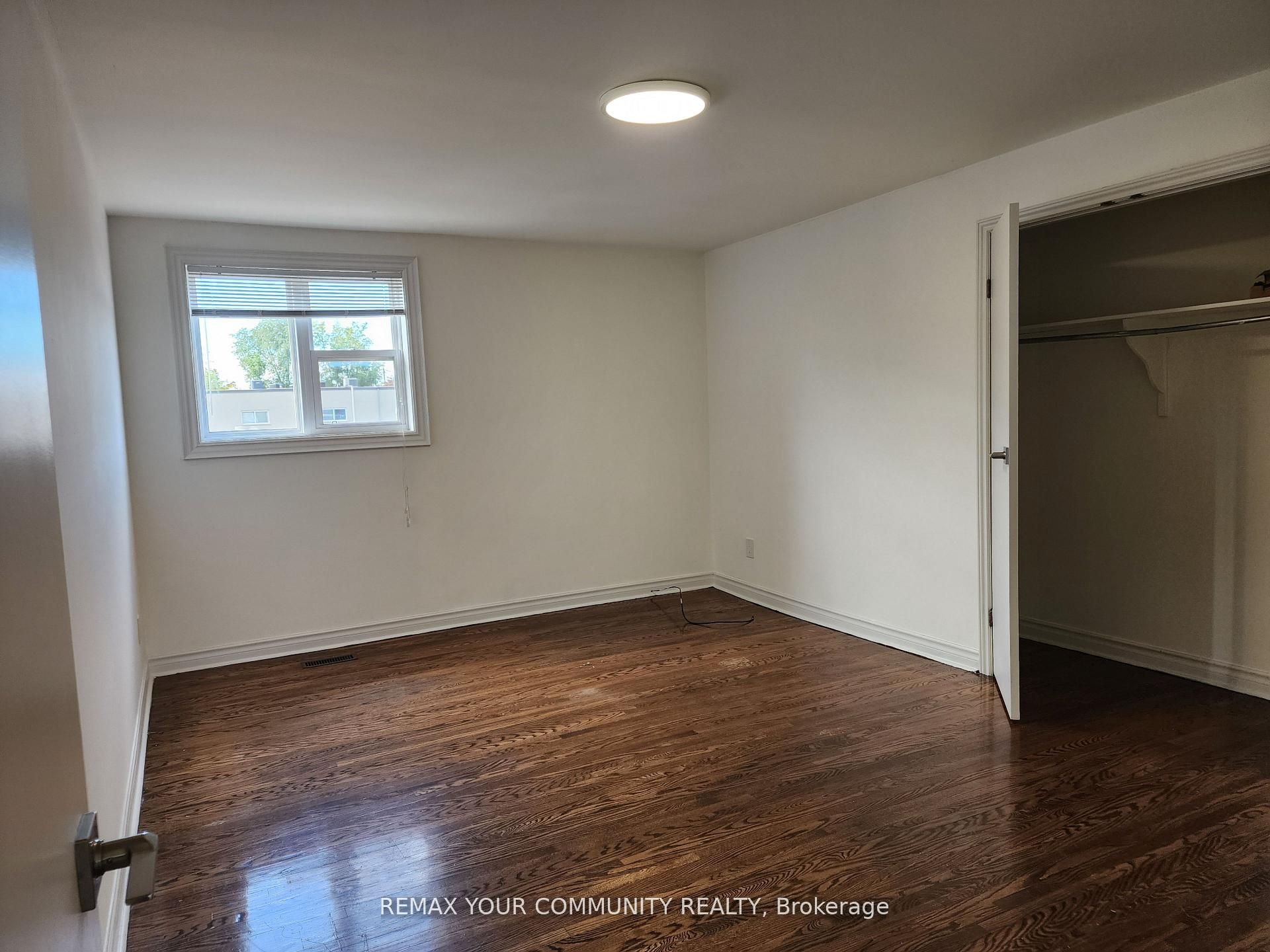 214 Pellatt Avenue Upper Property Photo 14