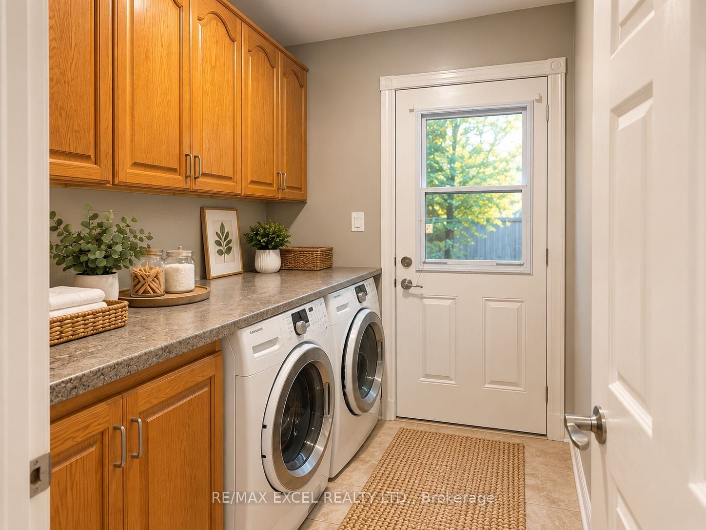 3031 Kilbride Court Property Photo 10