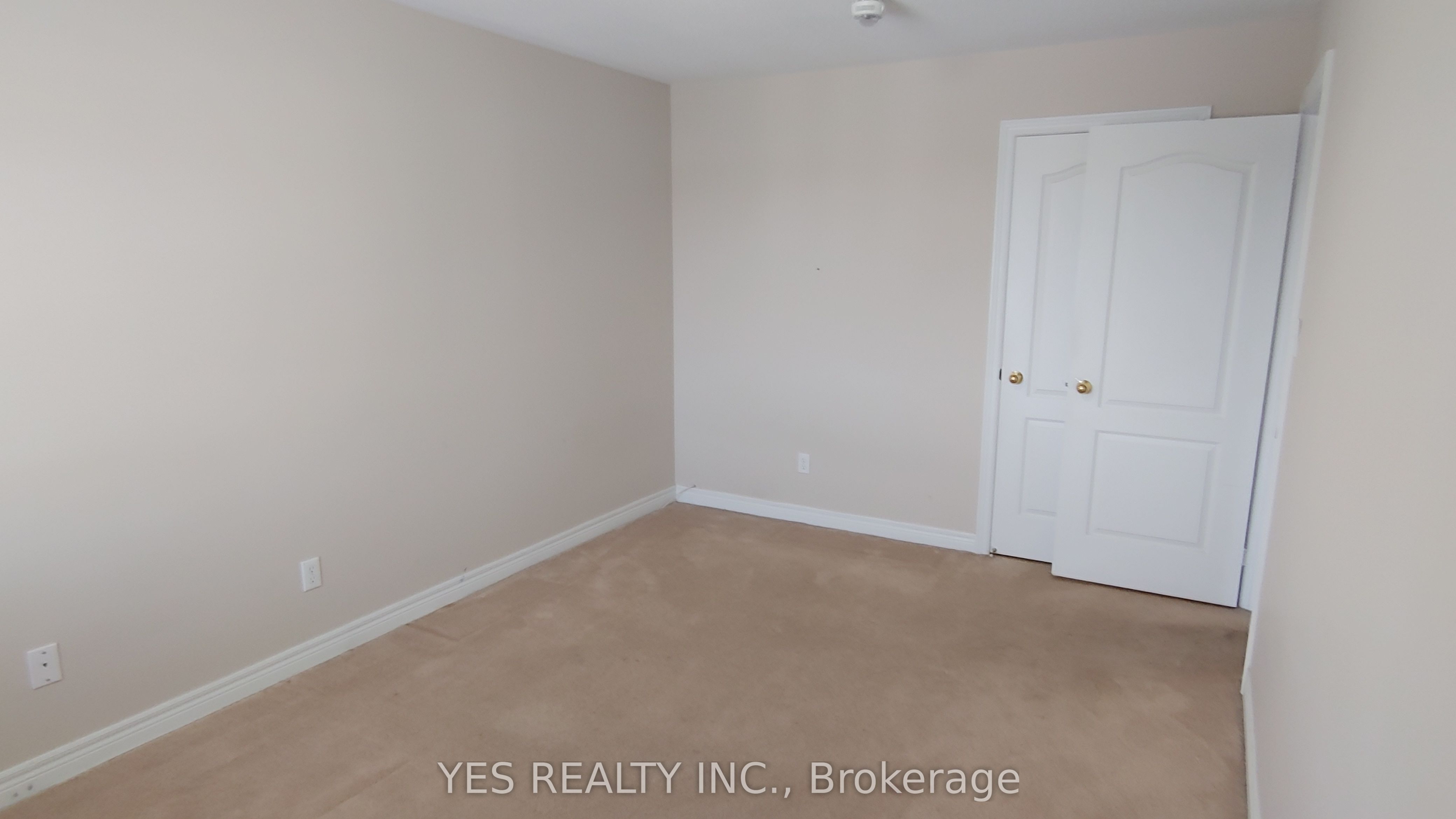 26 New Hampshire Court Property Photo 18