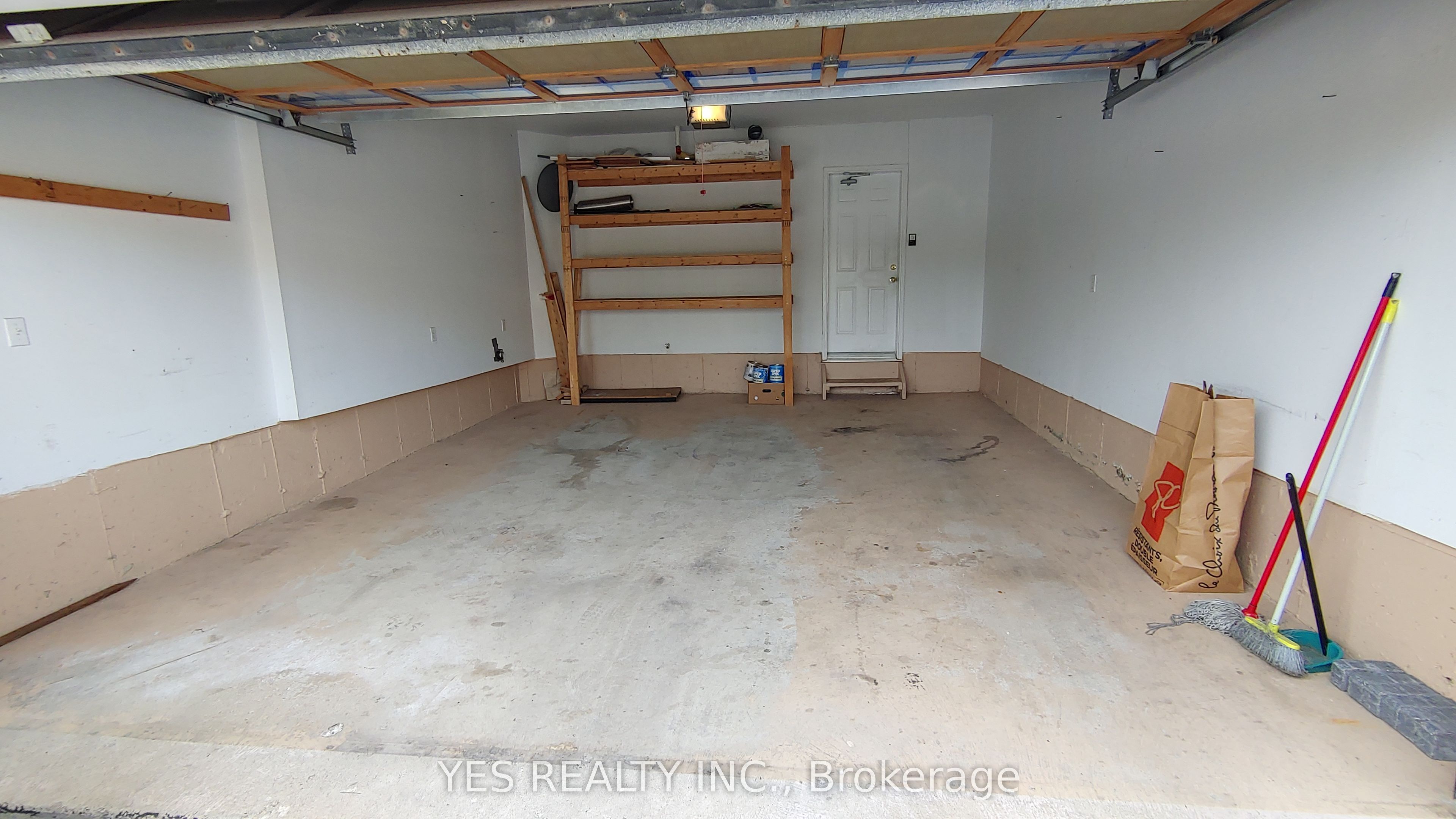 26 New Hampshire Court Property Photo 28