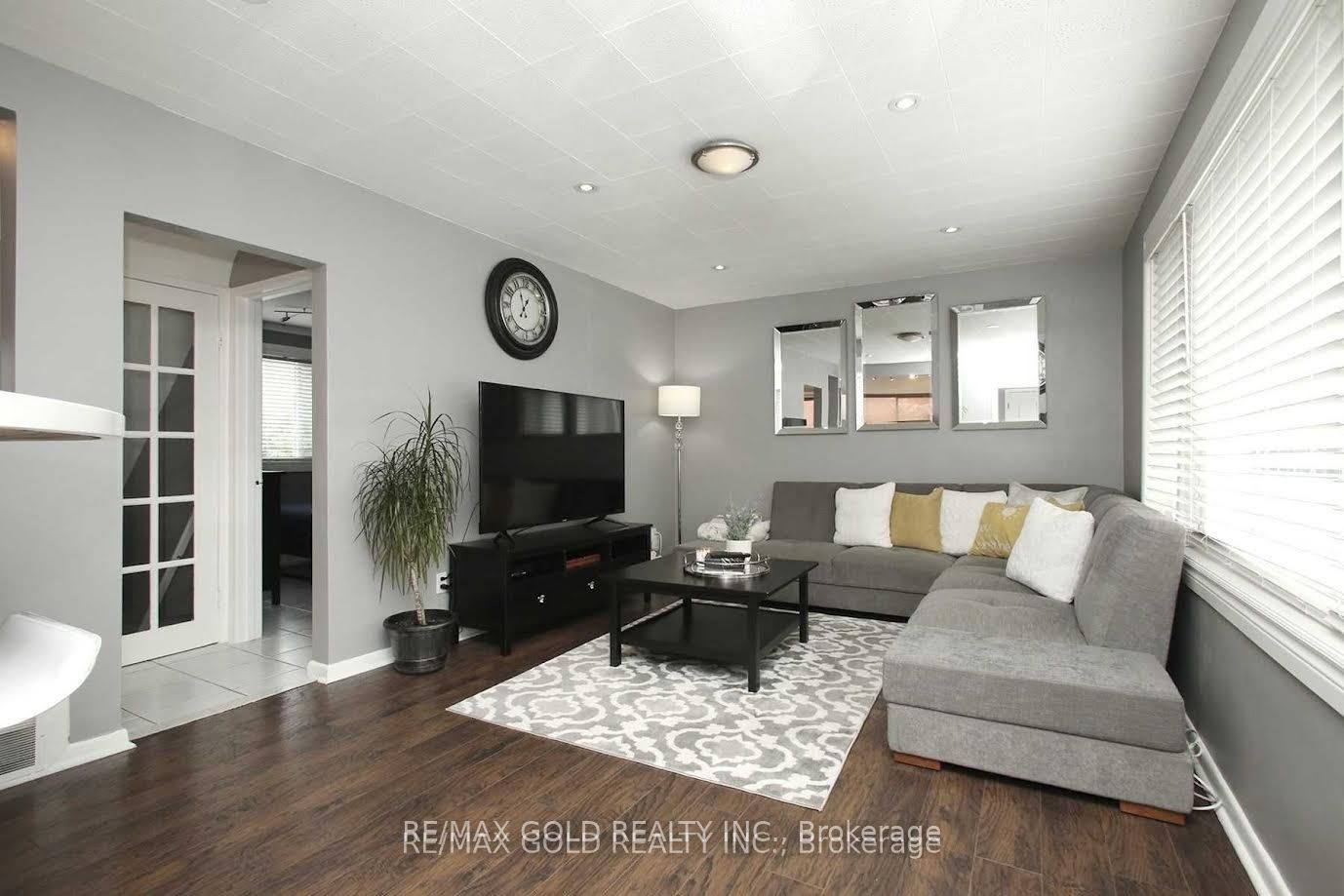 3269 Etude Drive Property Photo 3