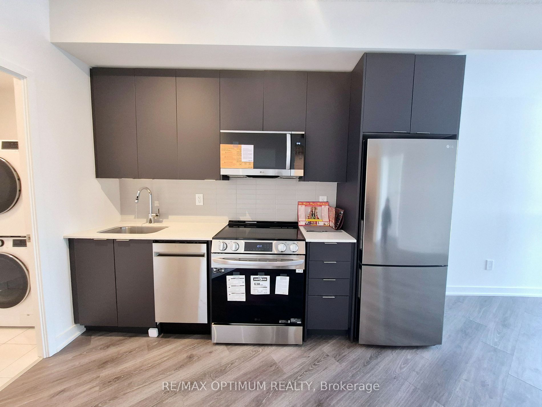 225 Malta Avenue 1101 Property Photo 2