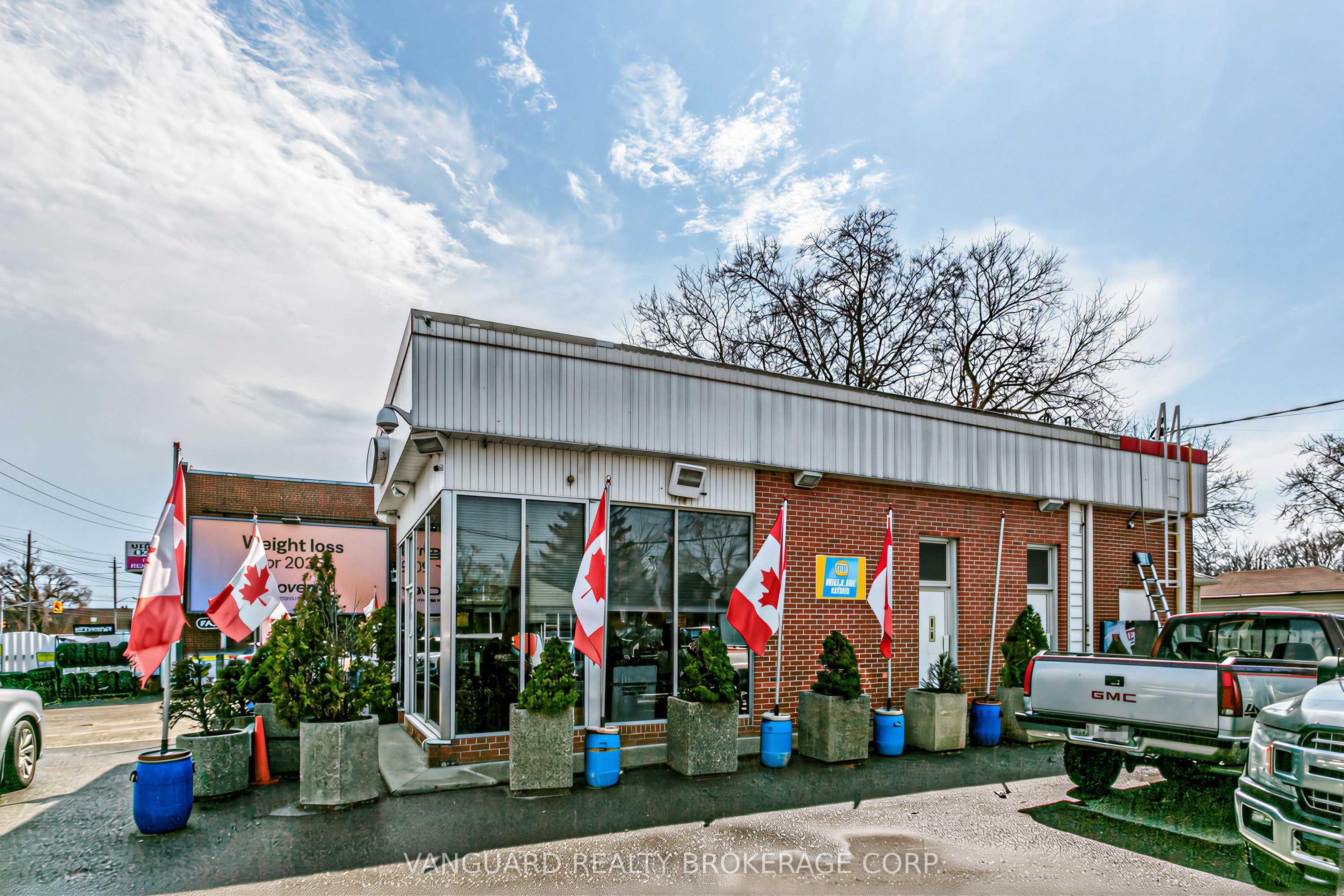 1772 Jane Street Property Photo 3